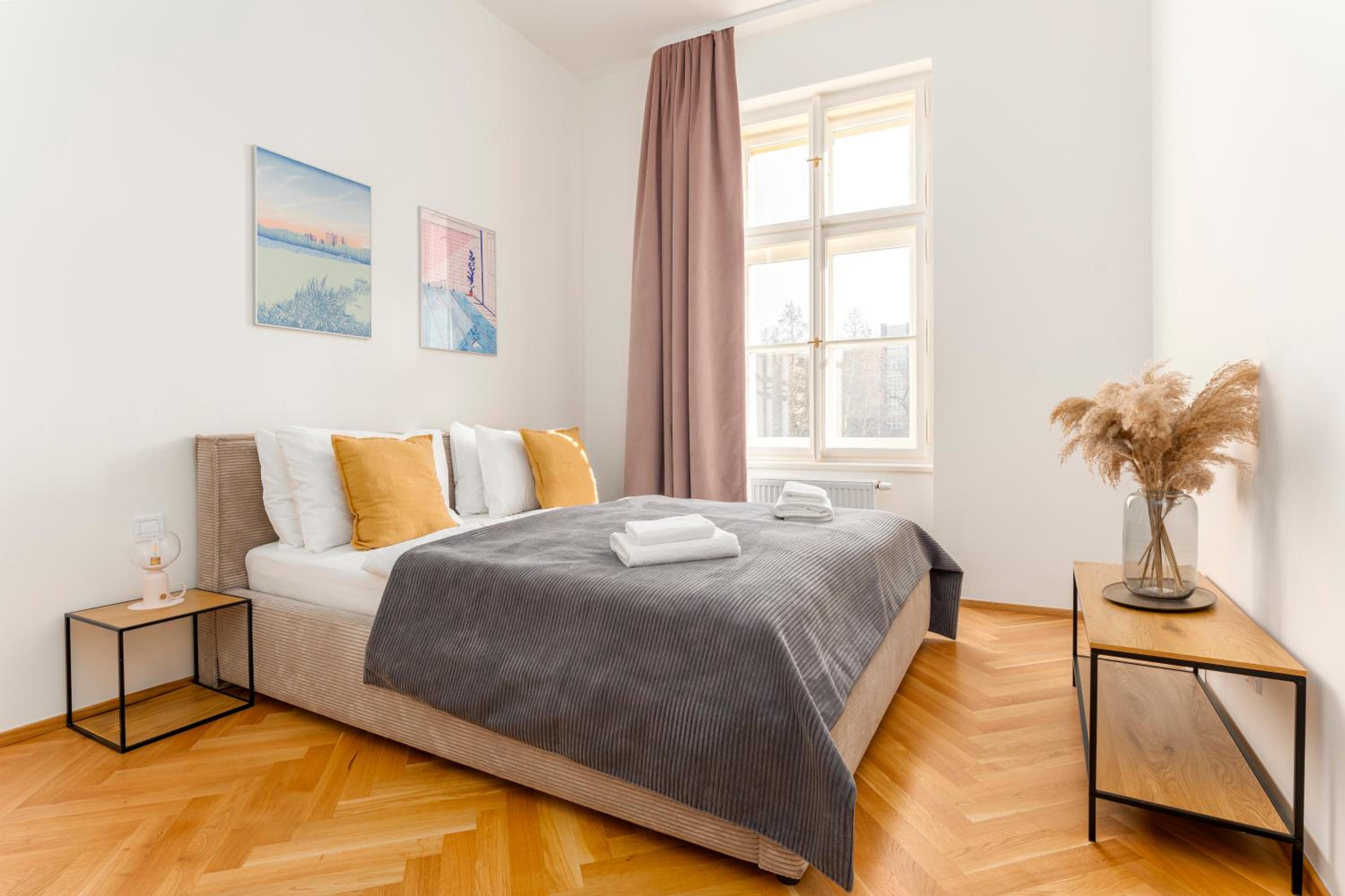 Visit Oomph Apartments