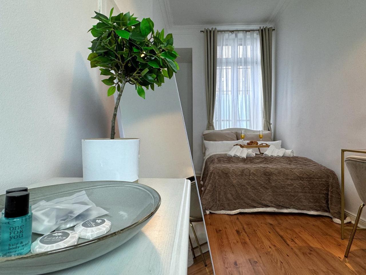 HolidayHome Apartments l Luxury Private Room in Prenzlauer Berg