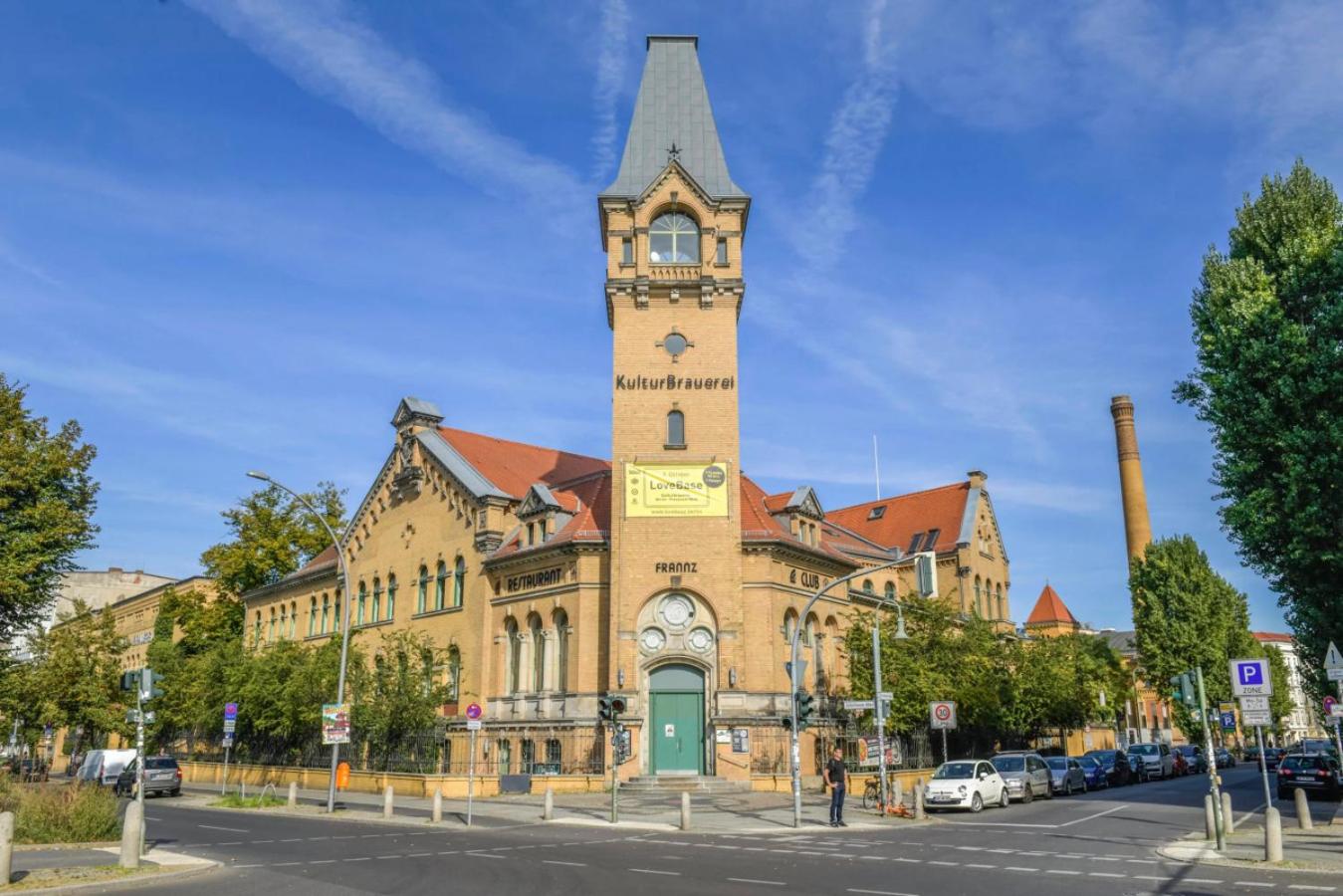 HolidayHome Apartments l Luxury Private Room in Prenzlauer Berg