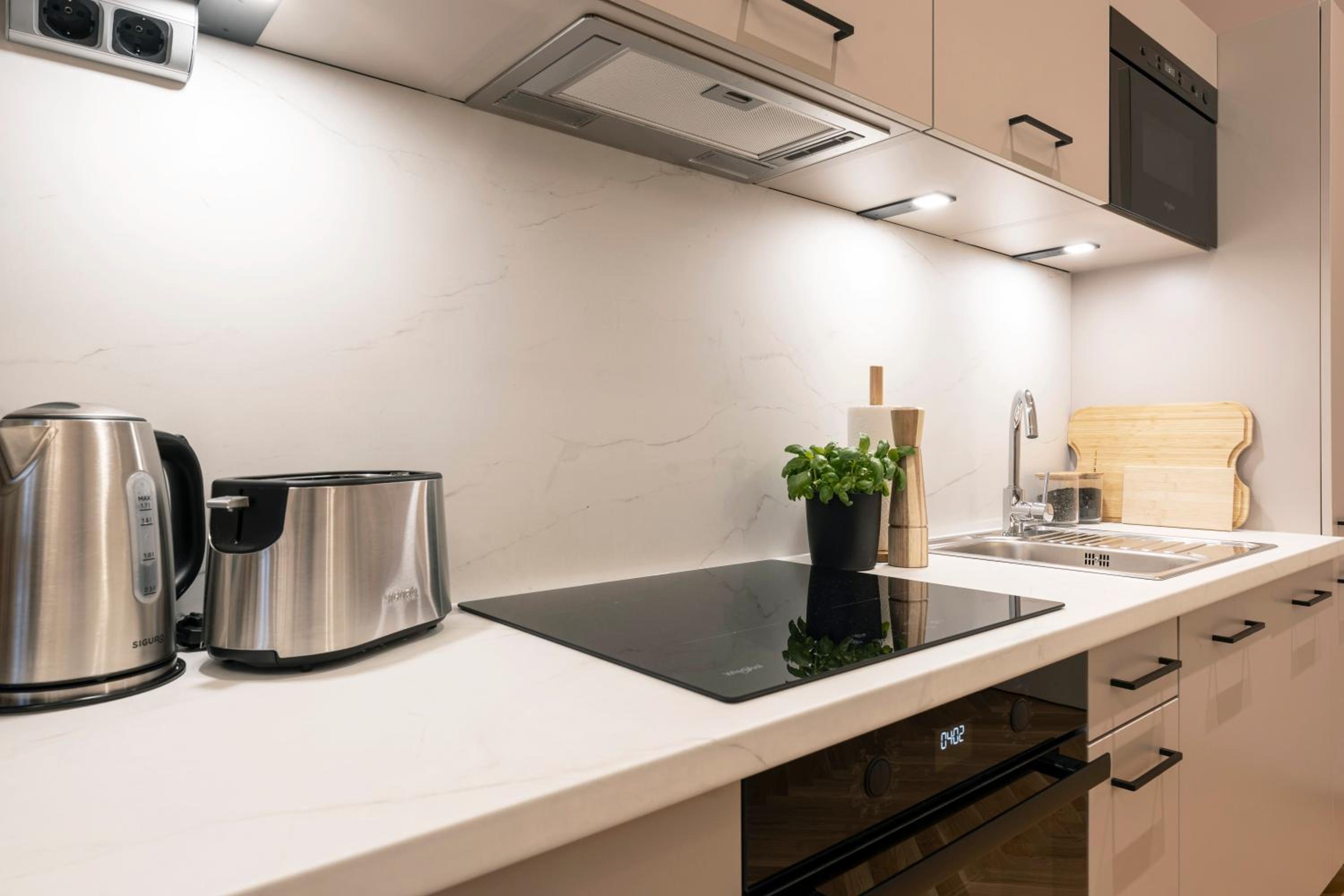 Visit Oomph Apartments