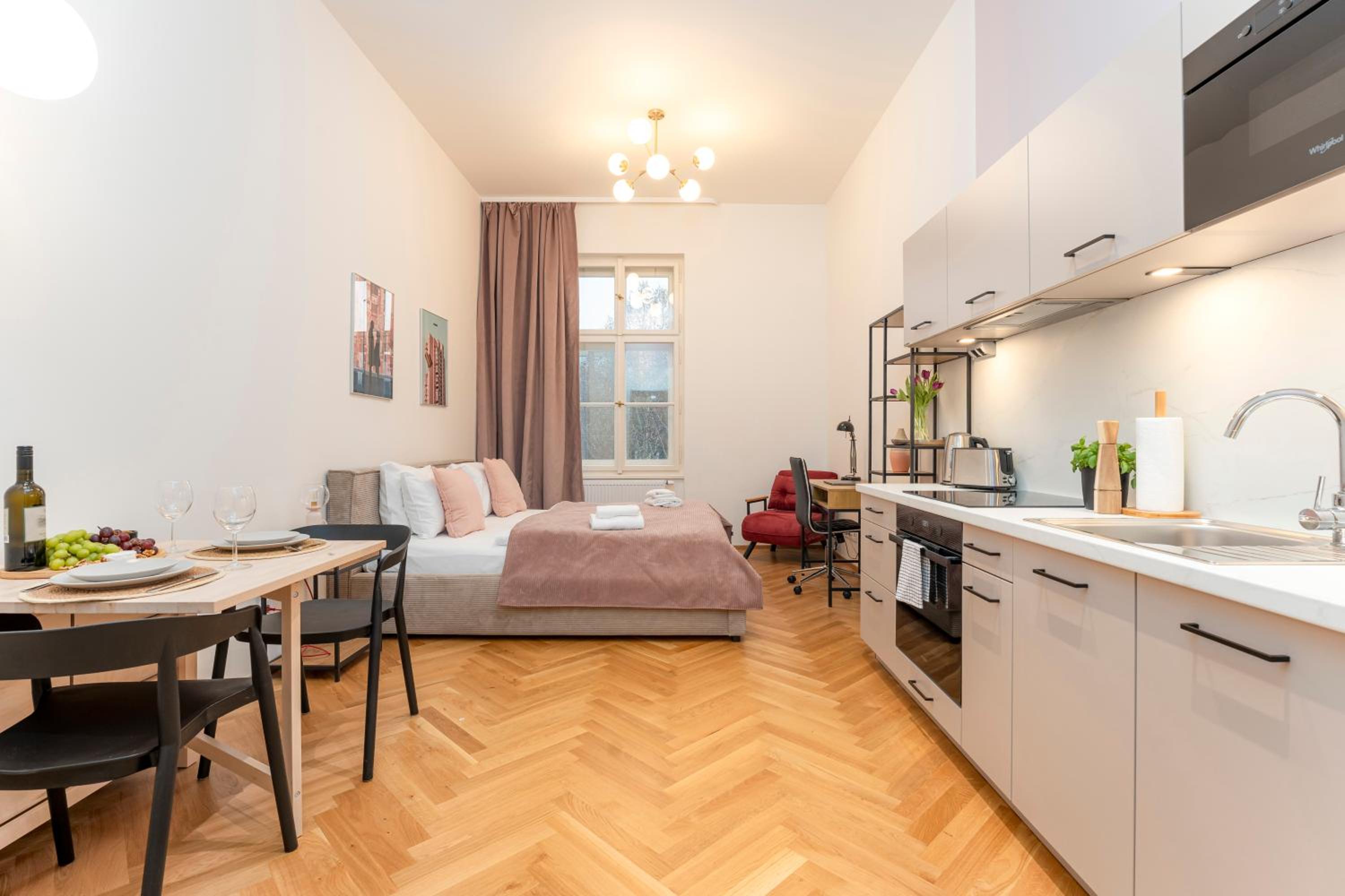 Visit Oomph Apartments