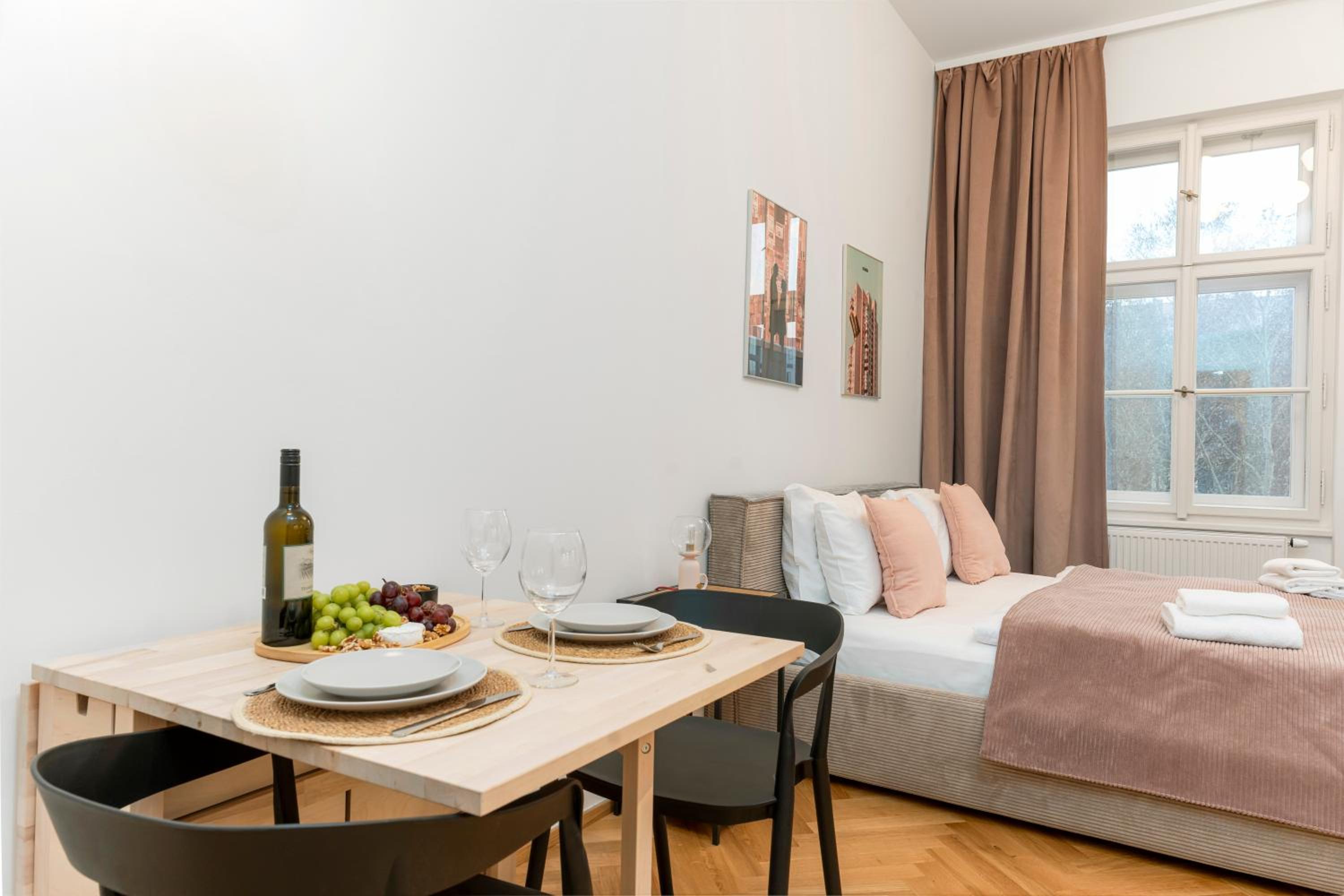 Visit Oomph Apartments