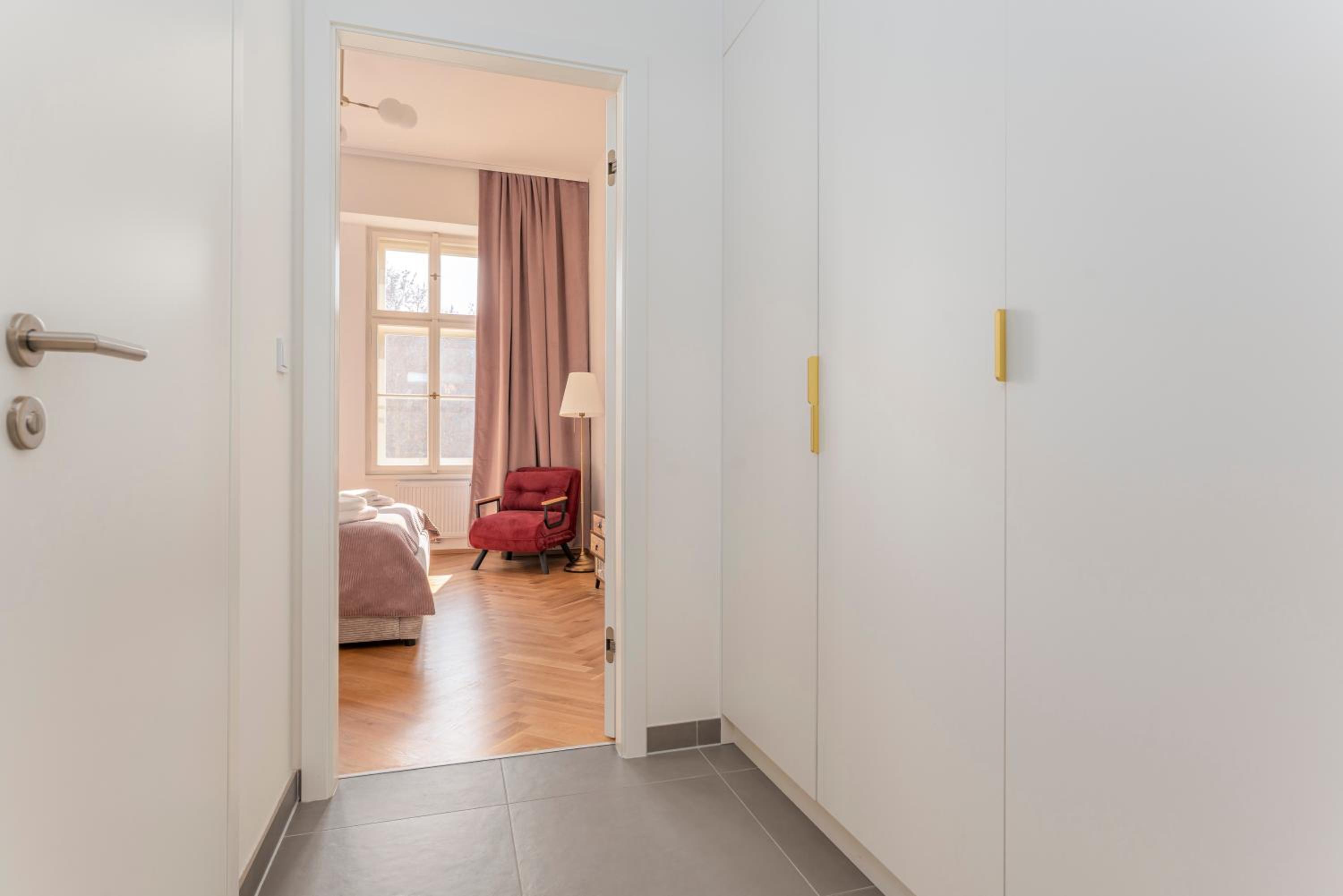 Visit Oomph Apartments