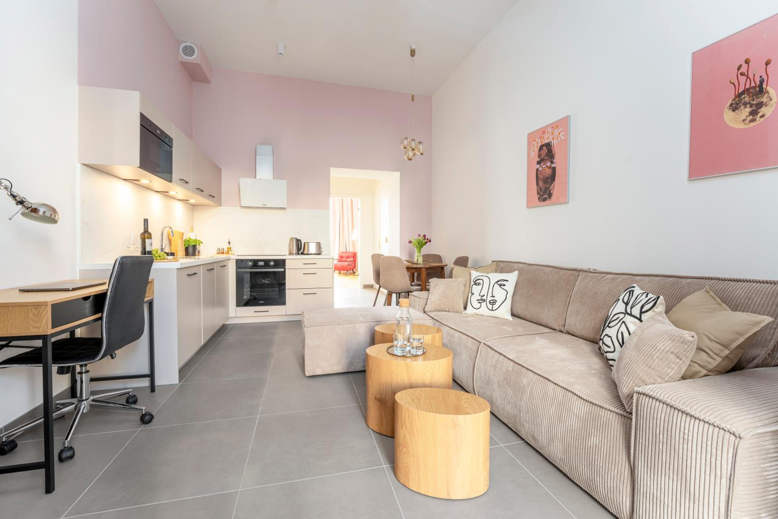 Visit Oomph Apartments