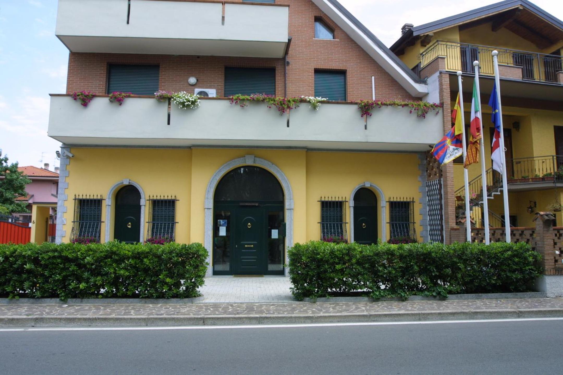 Photo 10
