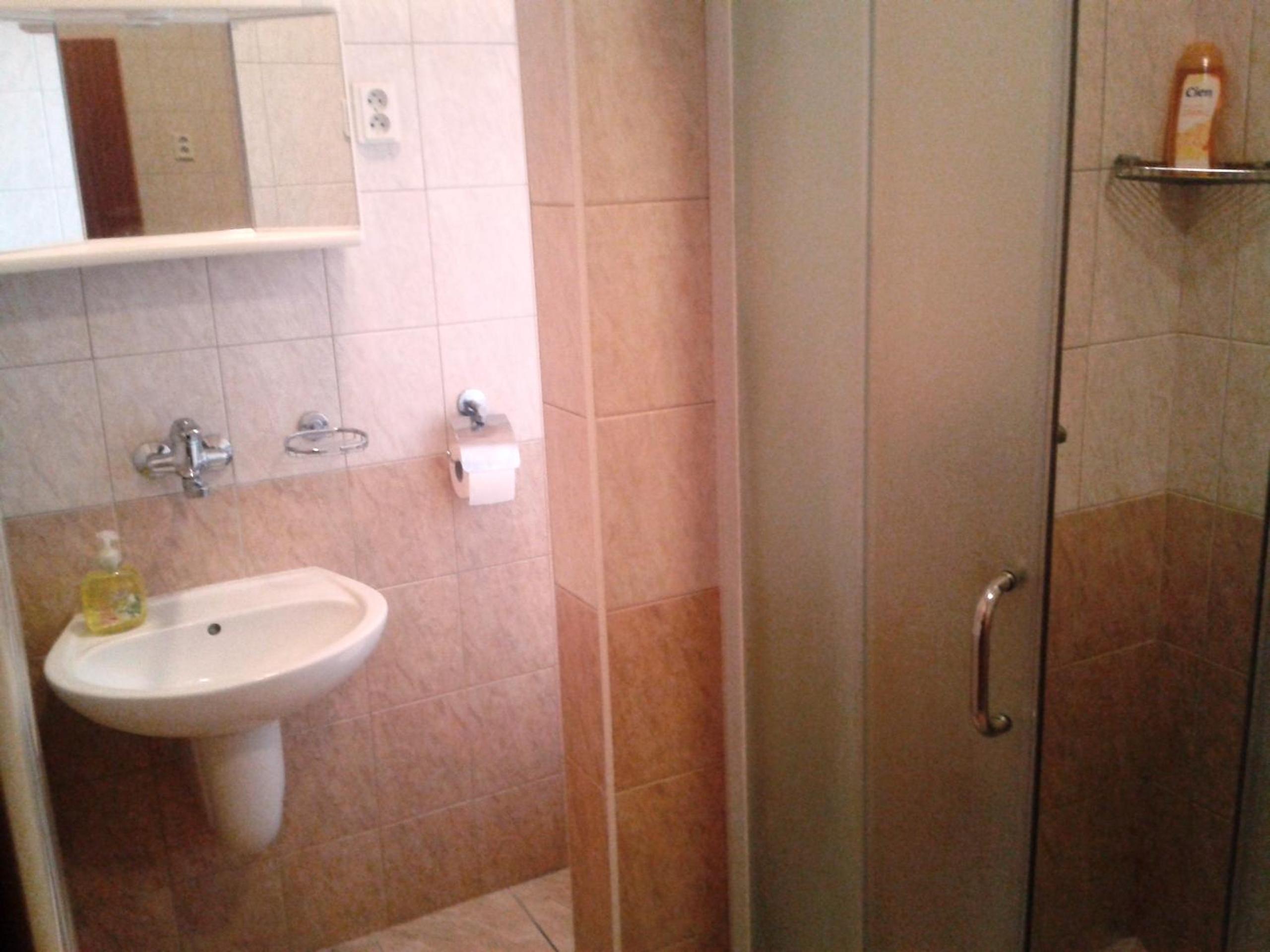 Photo 44