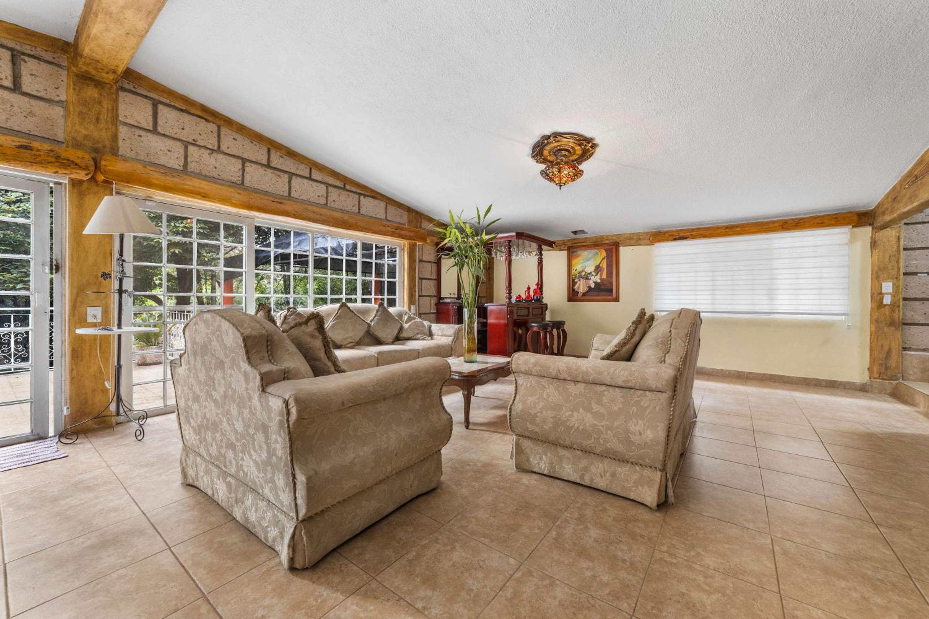 Family Chalet in Villa Vicente 4 Bedrooms