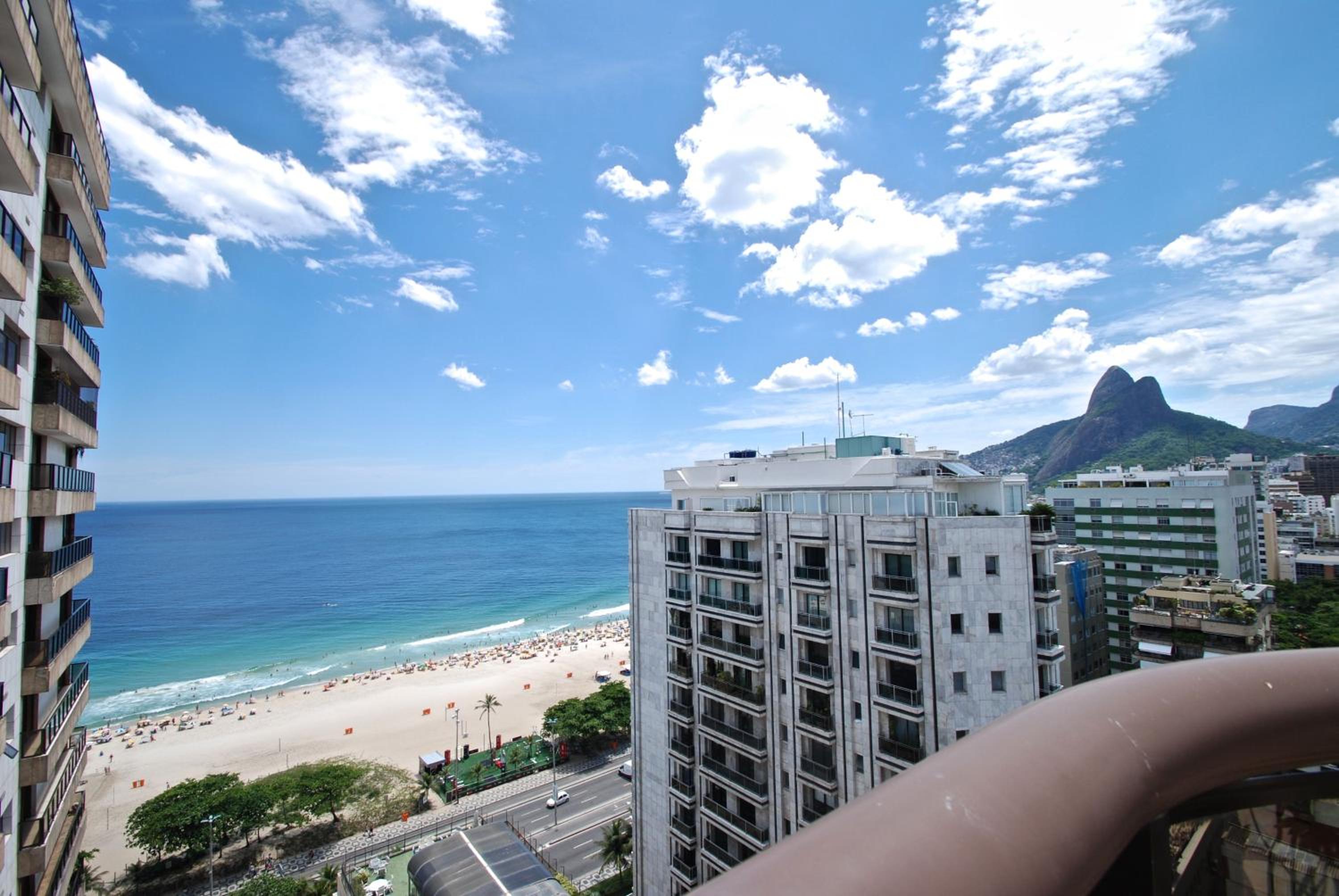 Ipanema Apart-hotel on the Beach view 4