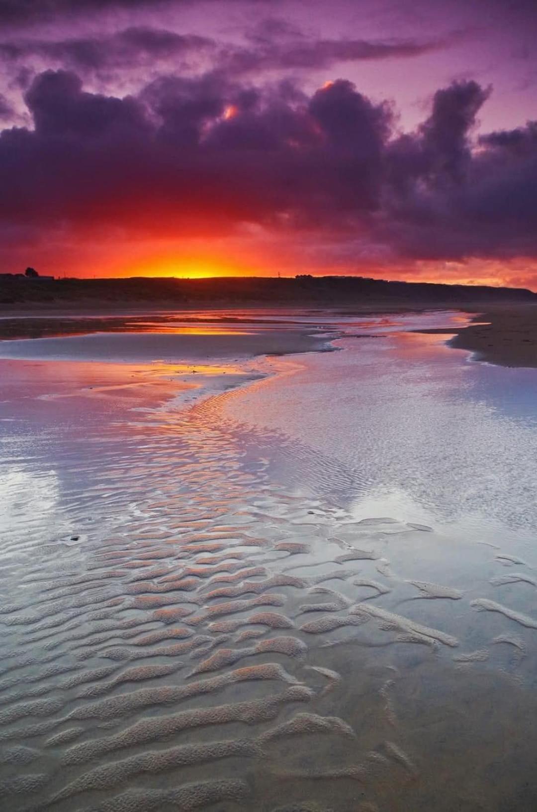 Sea Bliss Beachfront Caravan, 2 Bed King Ensuite, Sleeps 6, Wrap Decking, Crimdon Dene