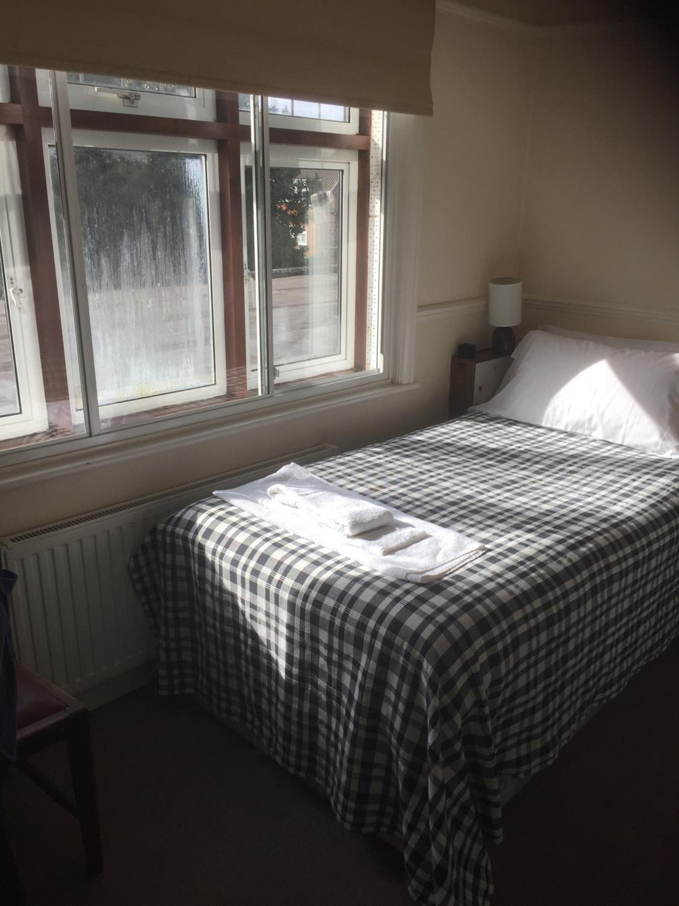 Colnbrook Lodge Guest House