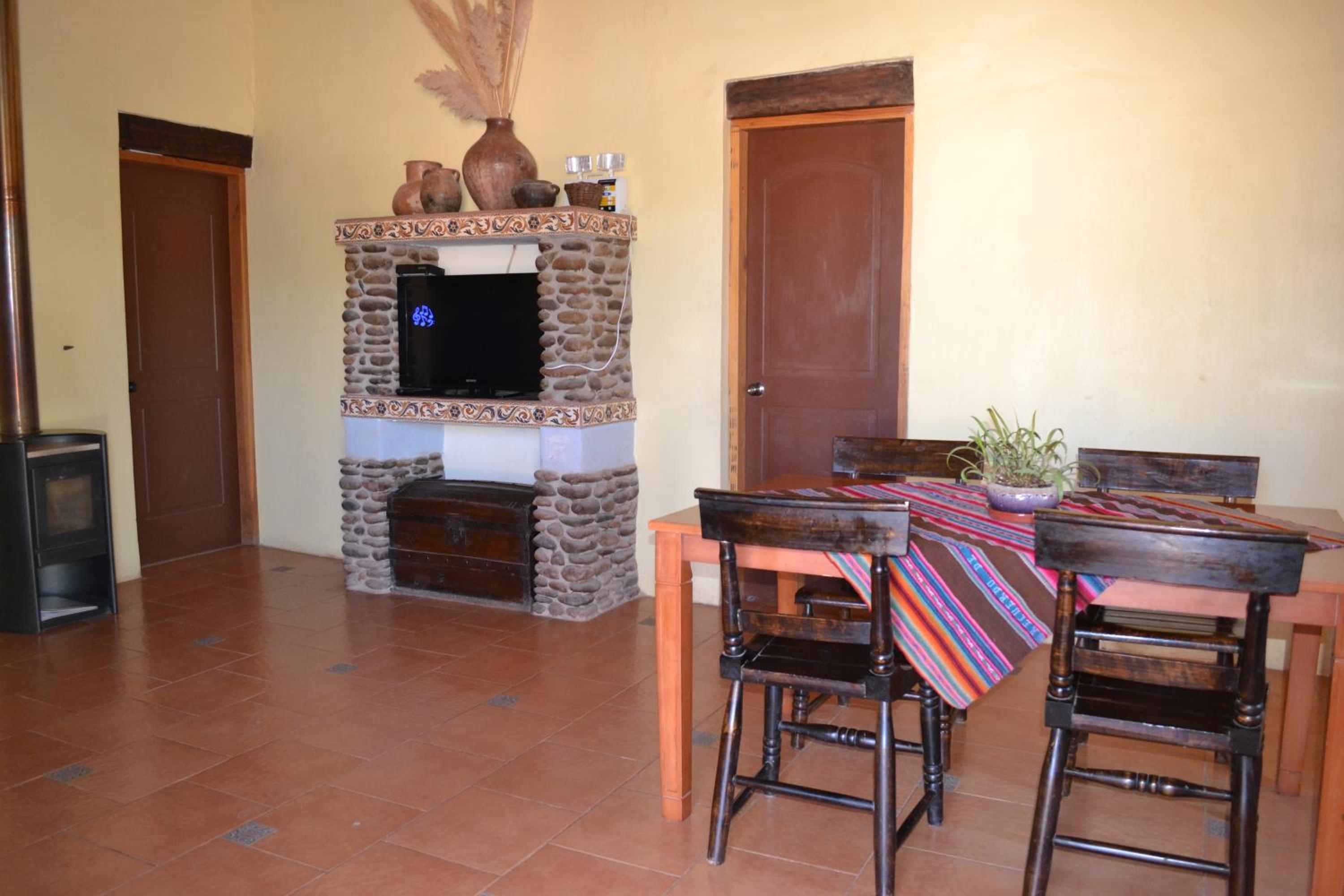 Hostal y Cabañas Renta House San Pedro