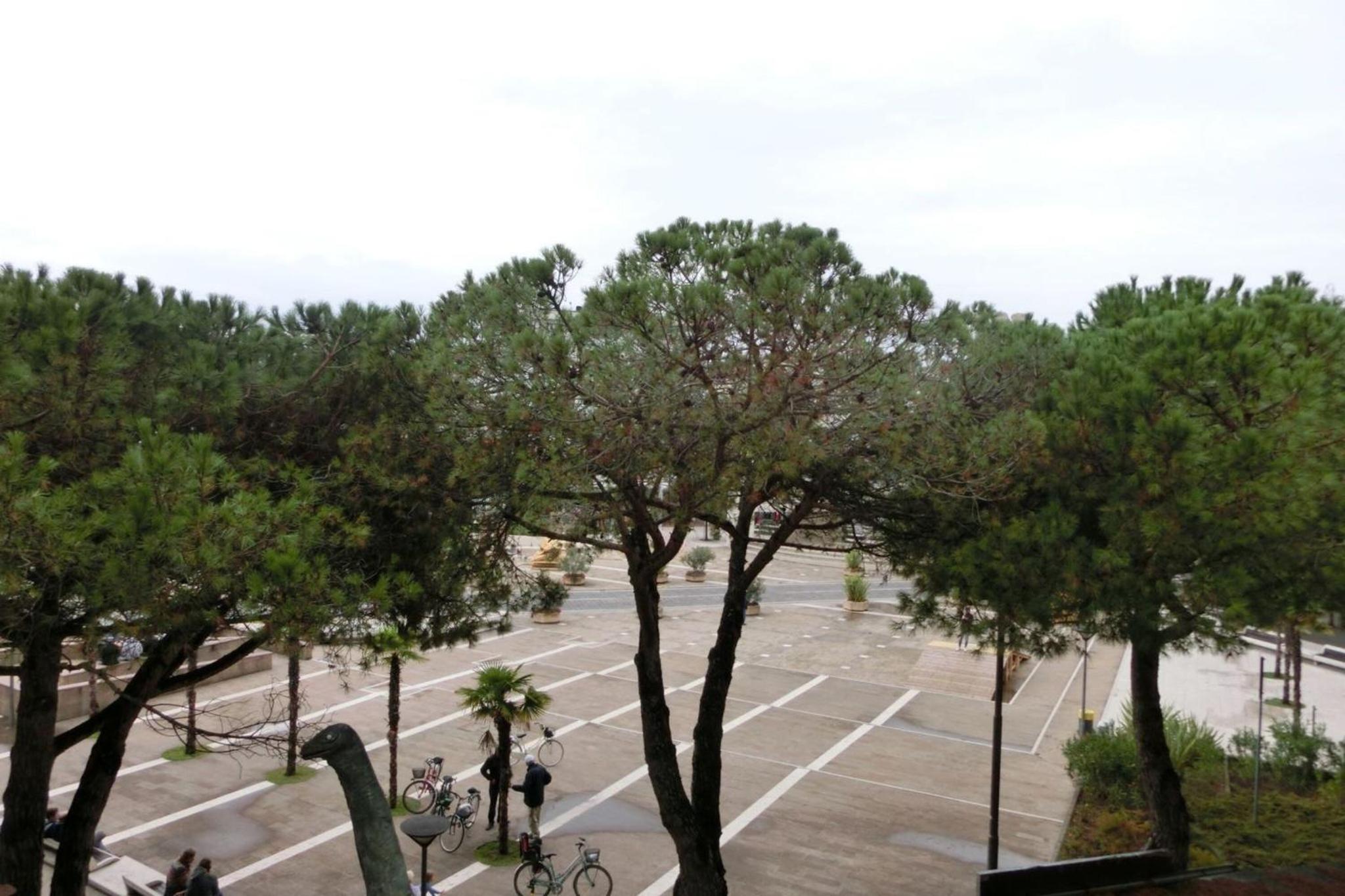 City center apartment walk to sea