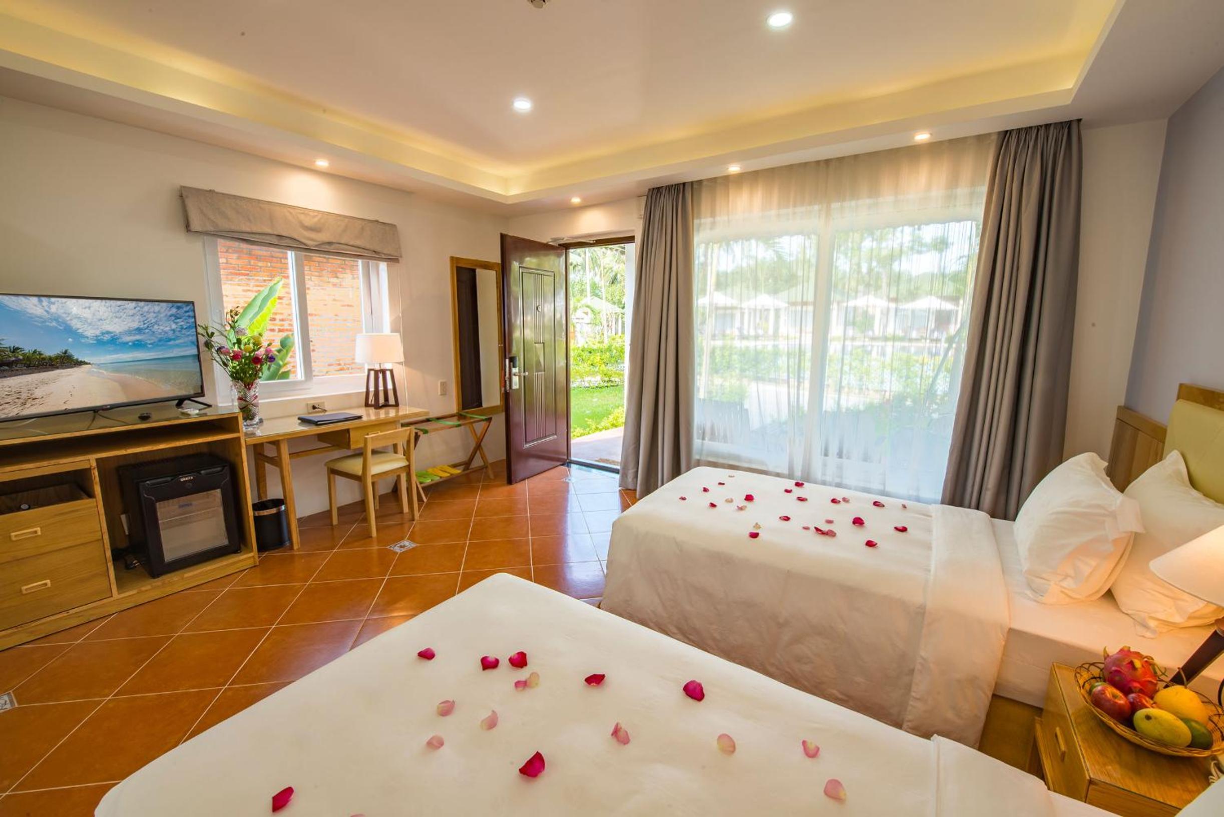 Famiana Green Villa - Complimentary Airport Shuttle