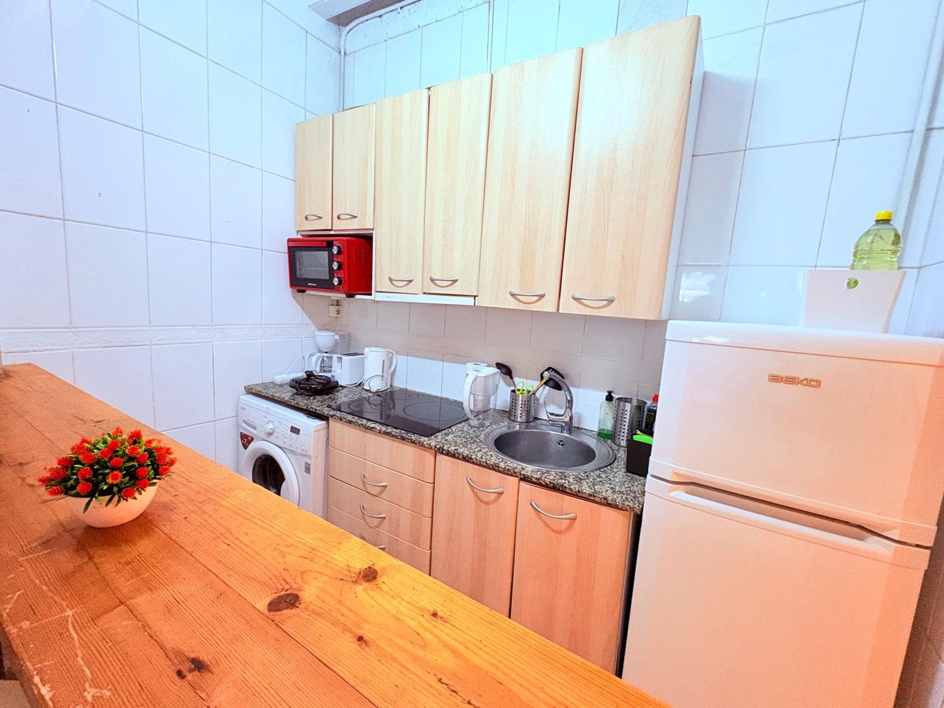 Amazing and stylish flat for 4 people with breakfast included 2 blocks away from Poblenou beach