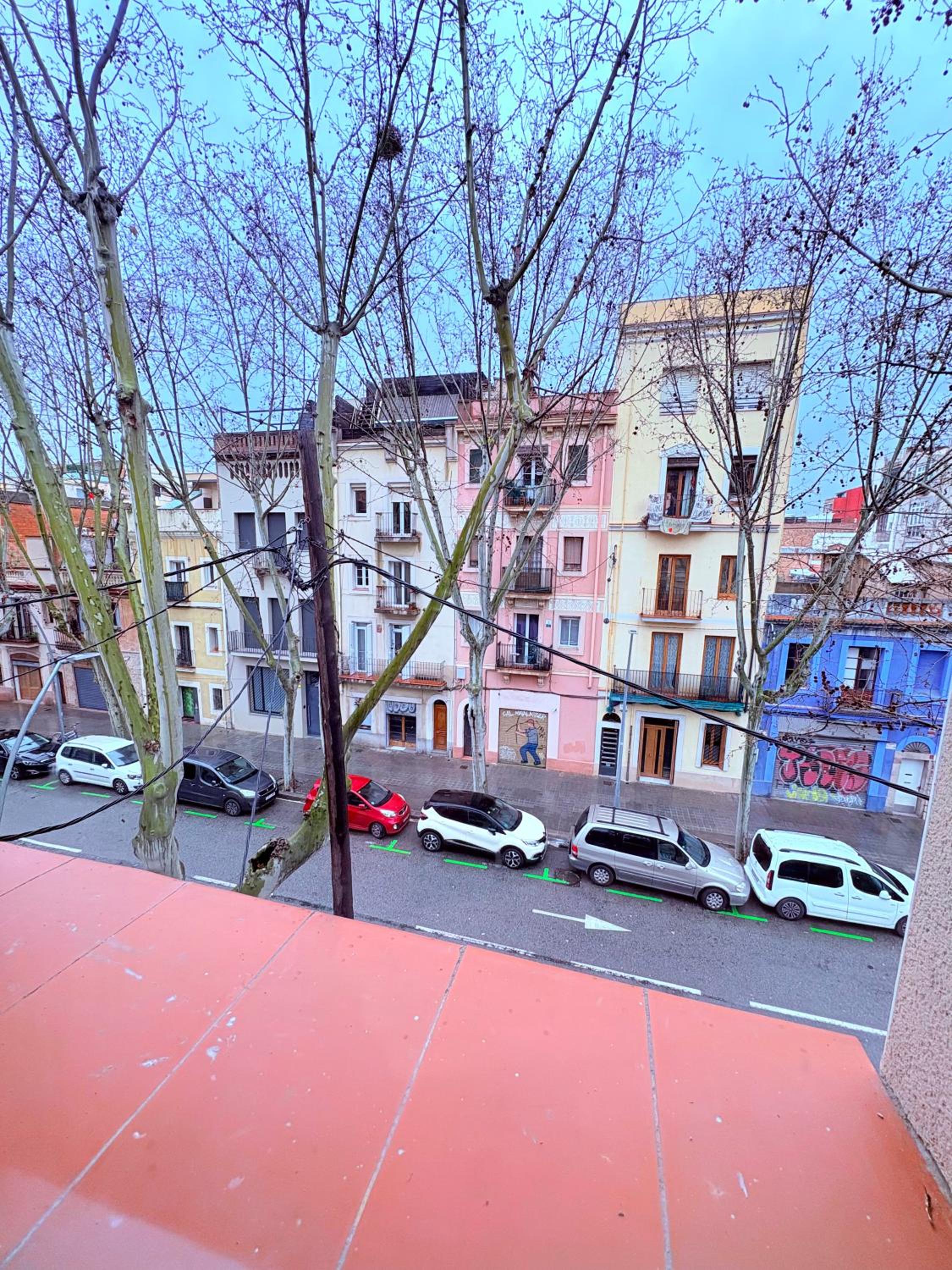Amazing and stylish flat for 4 people with breakfast included 2 blocks away from Poblenou beach