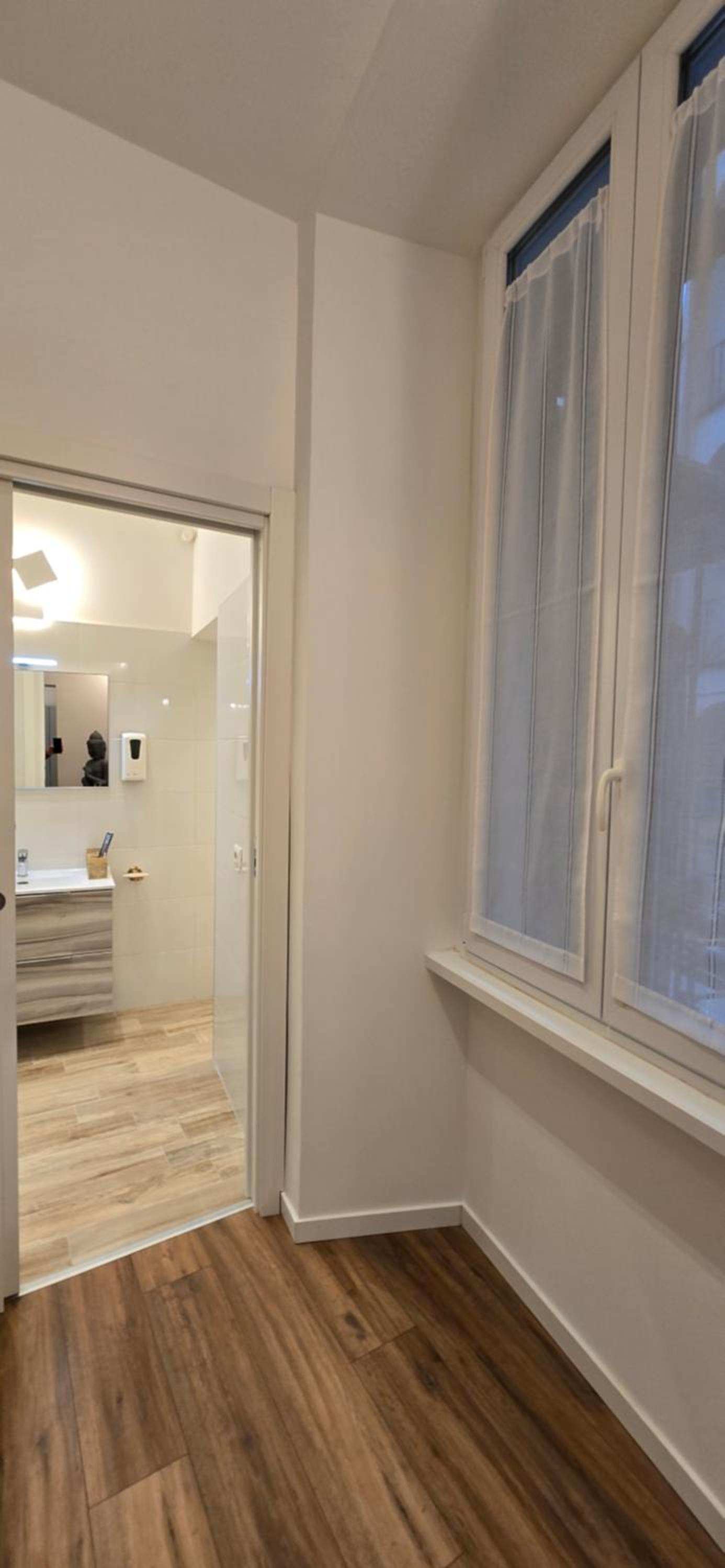 Rooms And Comfort Apartment