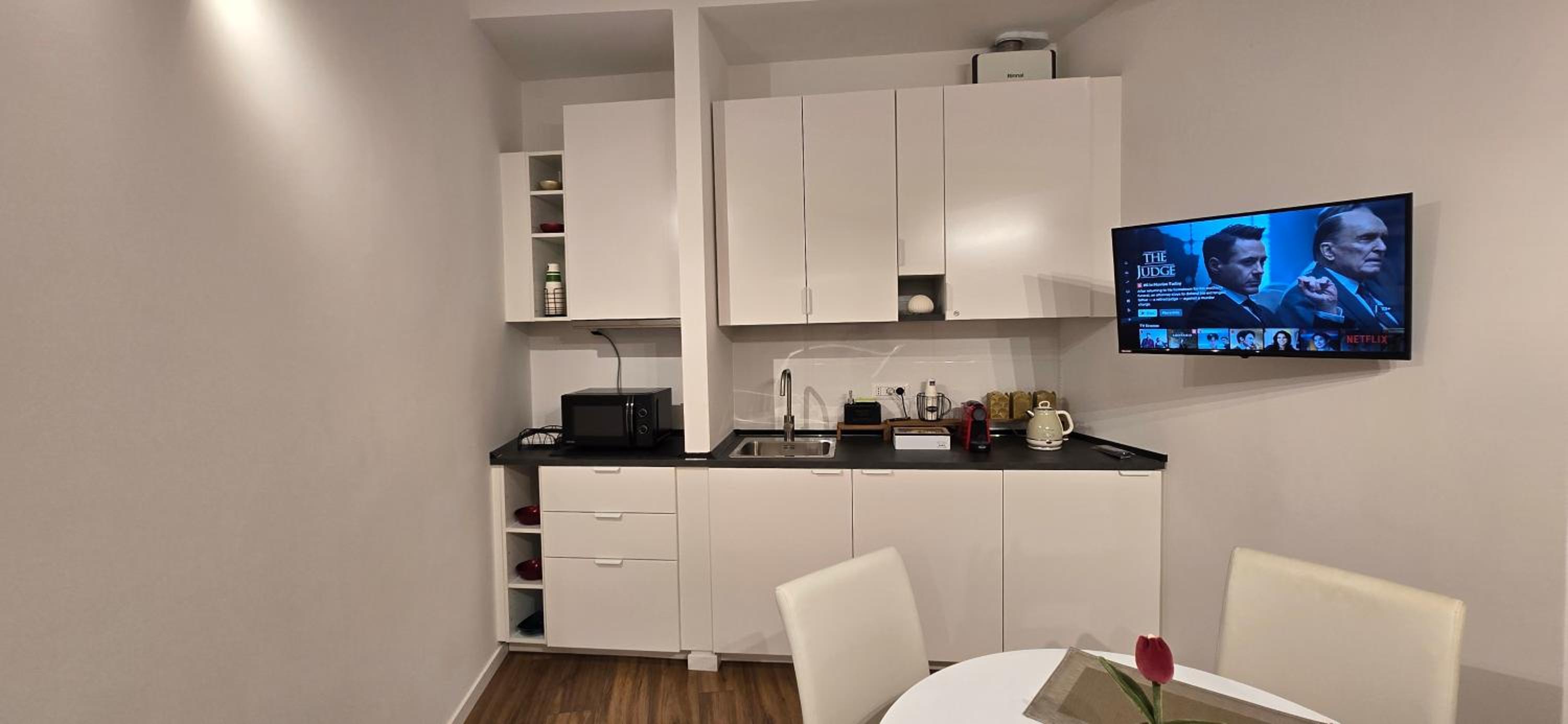 Rooms And Comfort Apartment