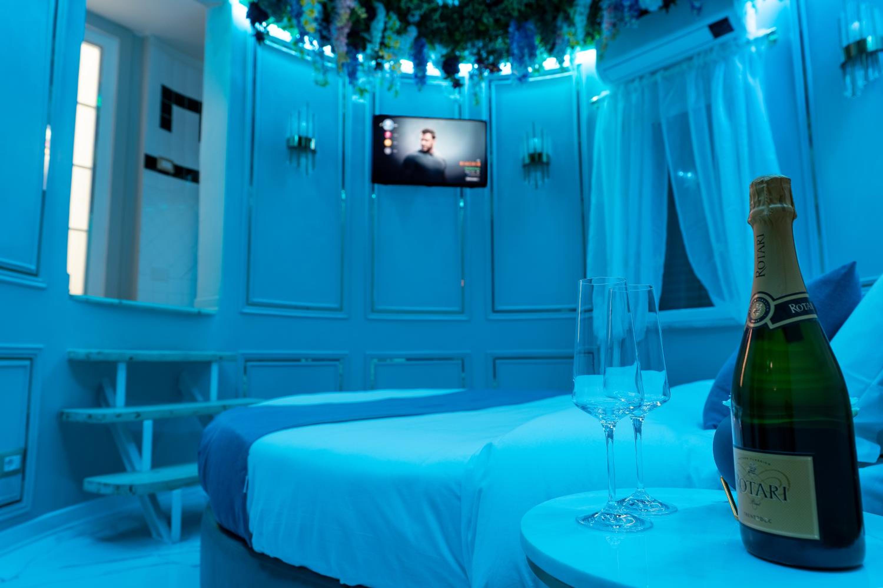 Flowers' Circle of piazza di Spagna