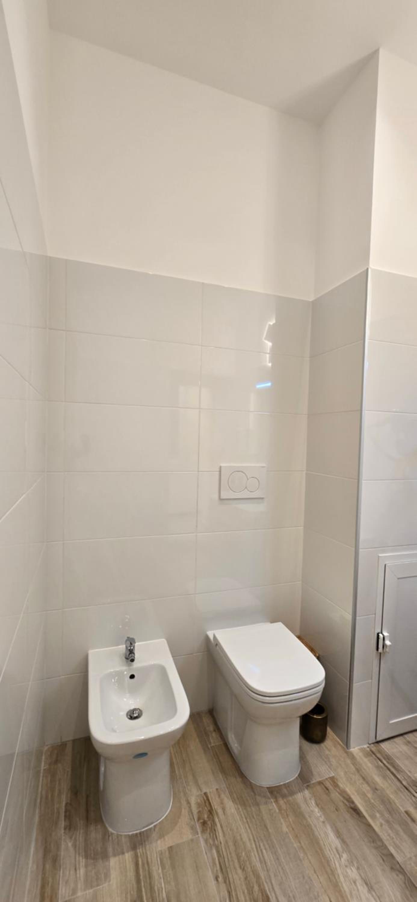 Rooms And Comfort Apartment