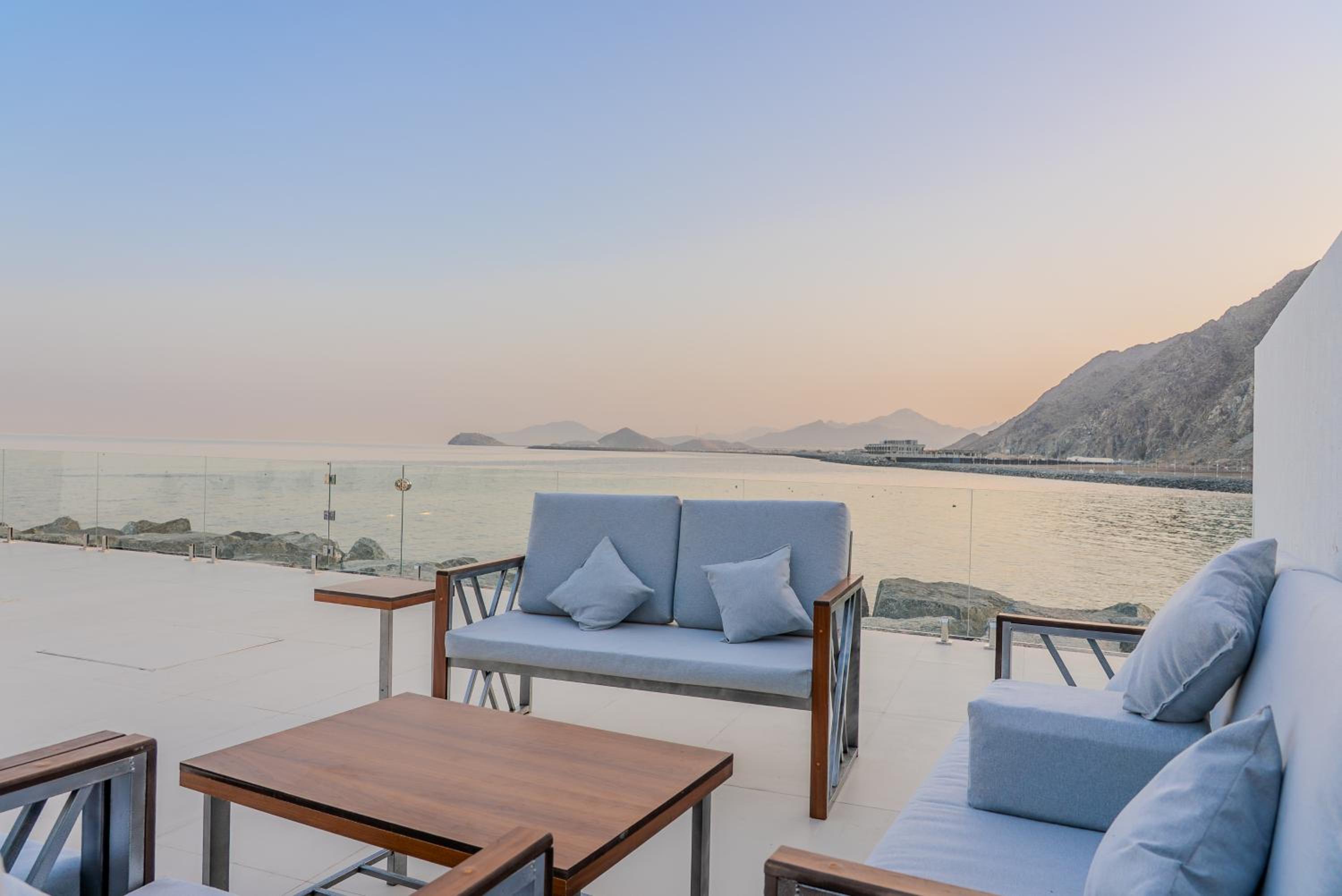 Al Dana Vitamin Sea Villa