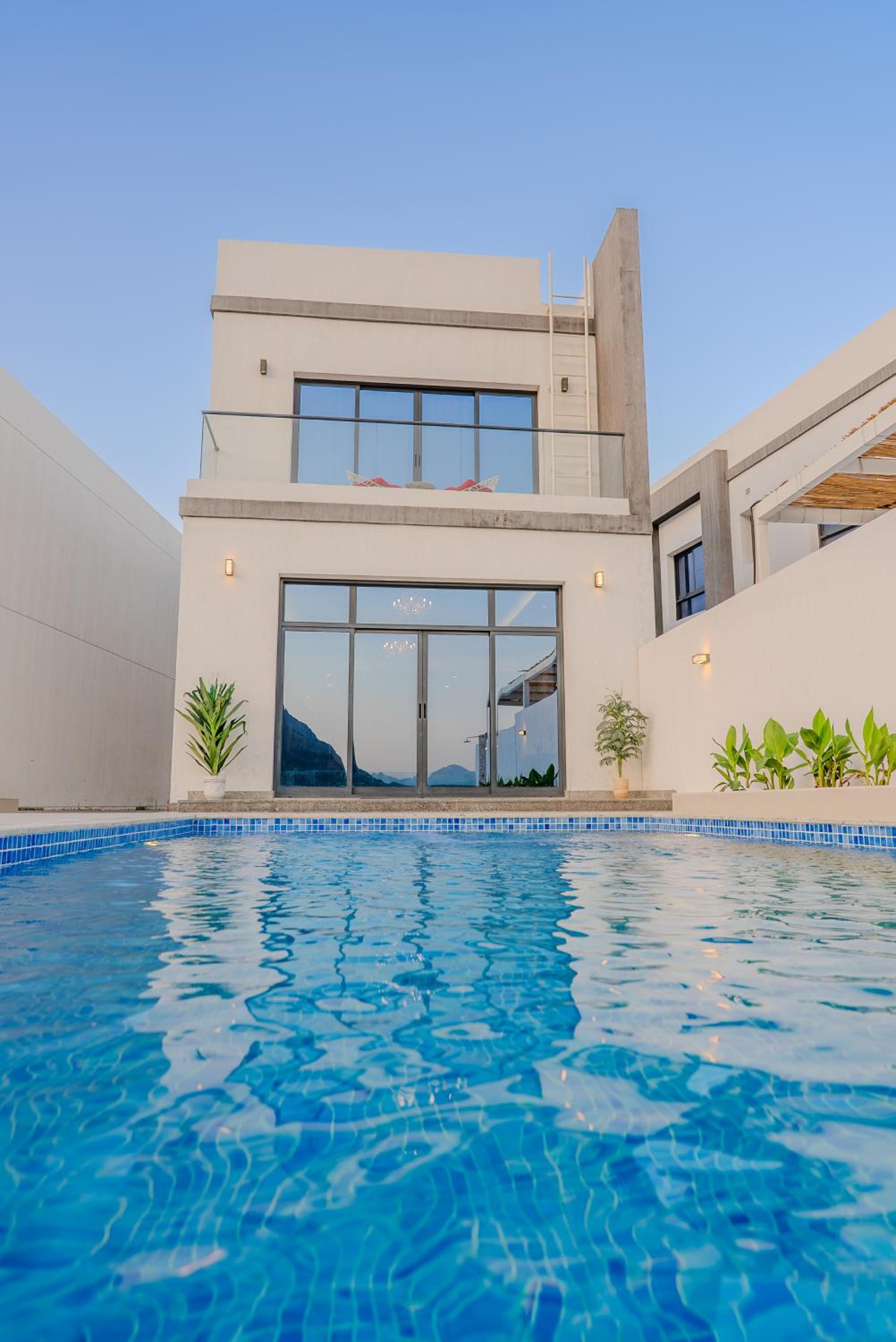 Al Dana Vitamin Sea Villa