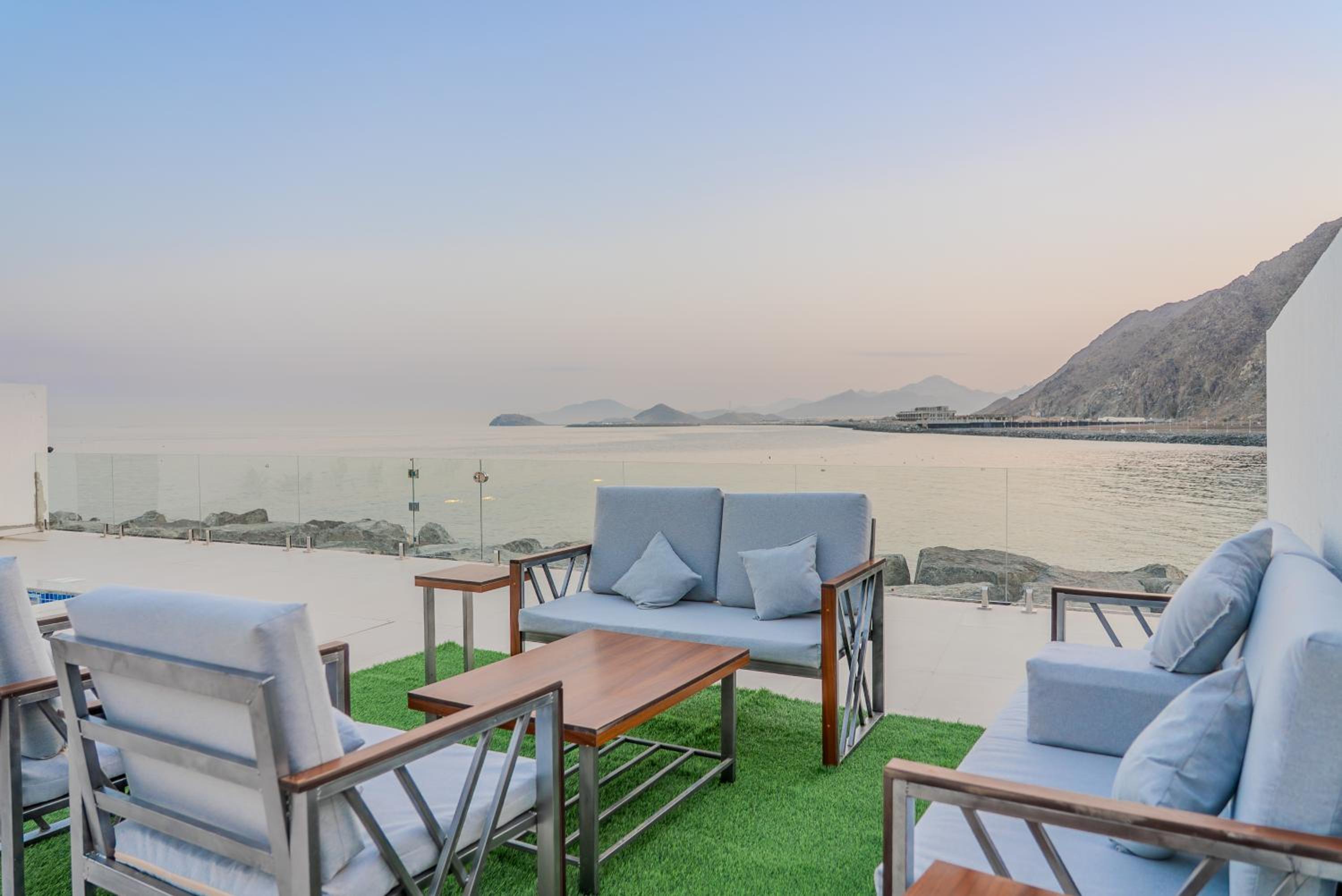 Al Dana Vitamin Sea Villa