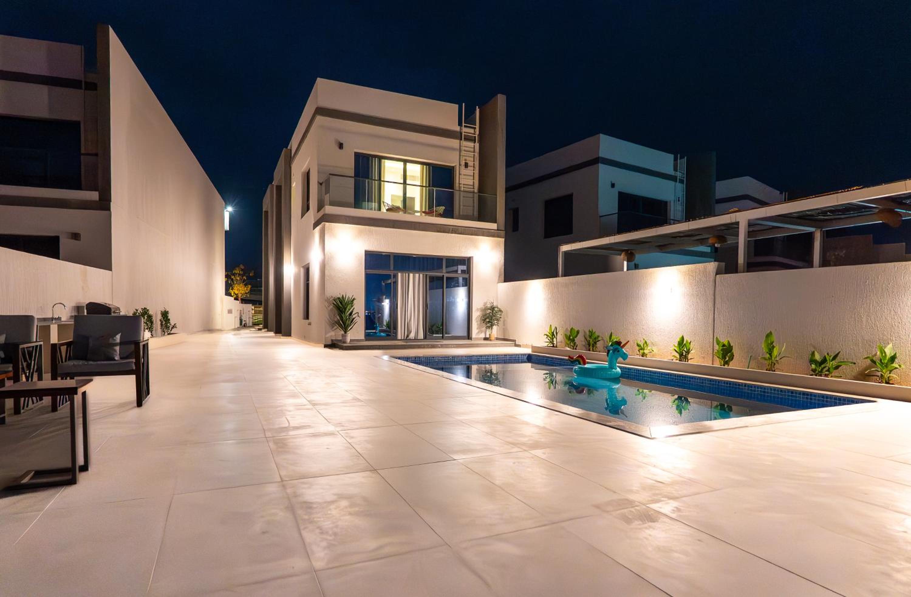 Al Dana Vitamin Sea Villa