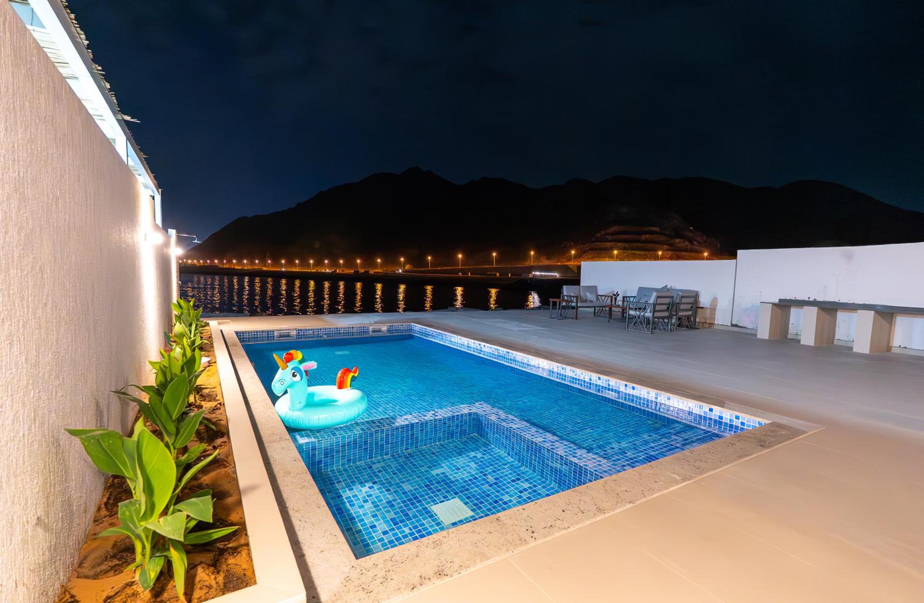 Al Dana Vitamin Sea Villa