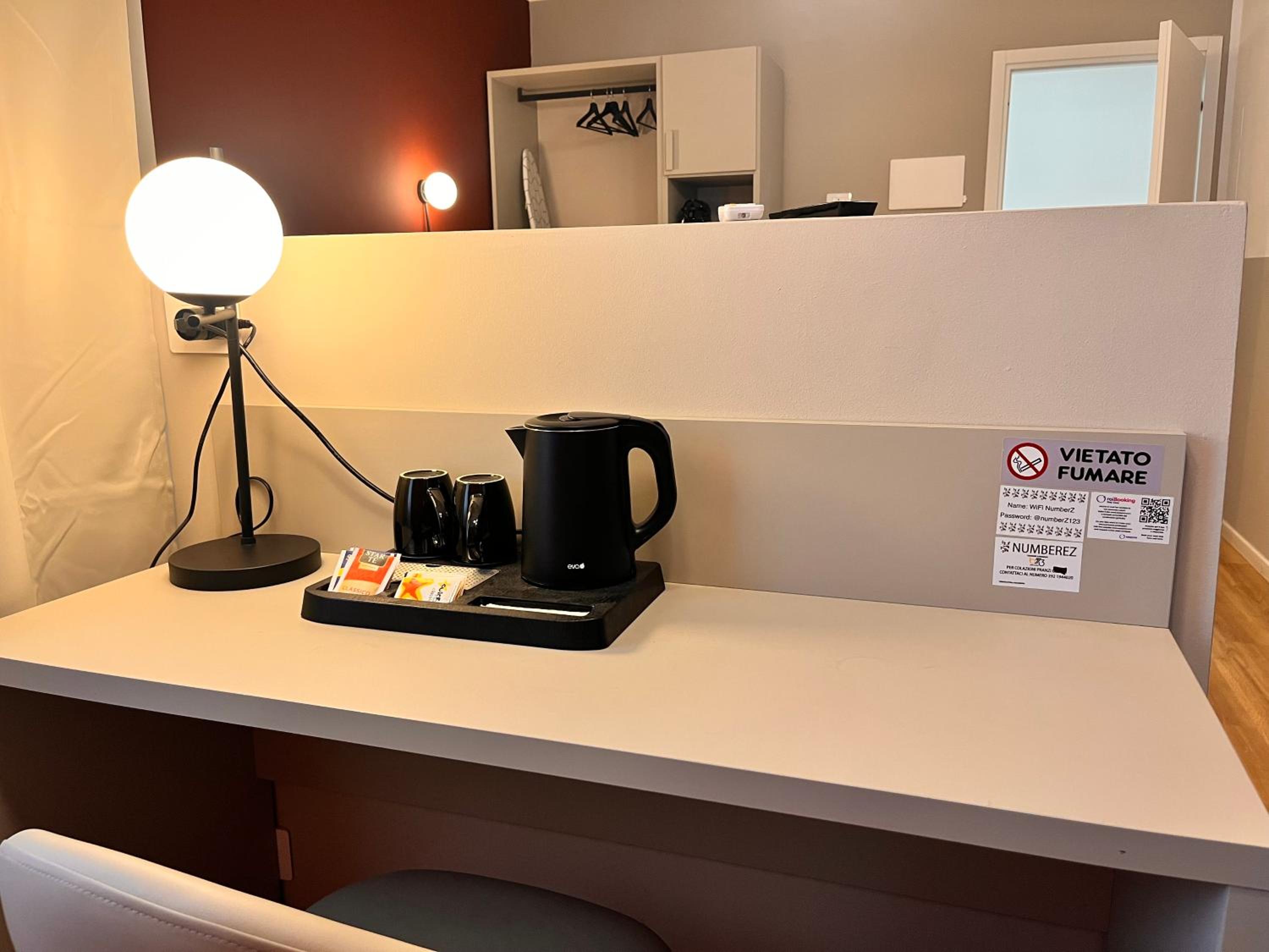 - NumberZ - Rooms Apartments and Suites with Wi-Fi and AC