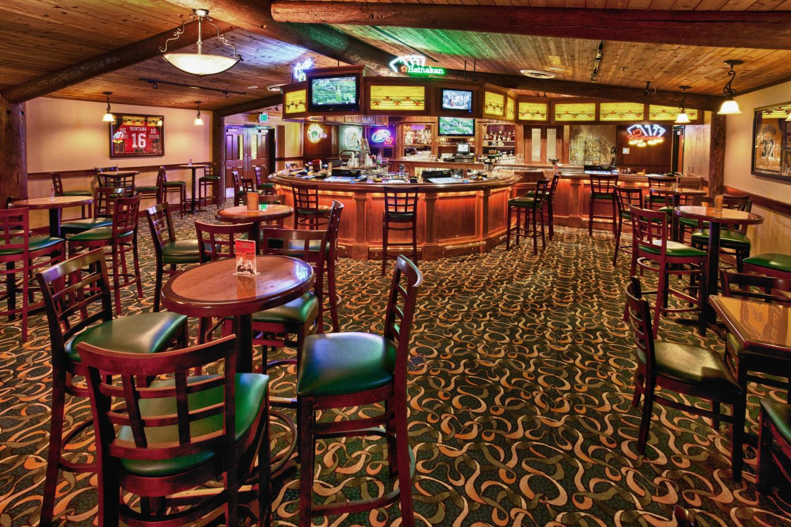 Lucky 7 Casino & Hotel (Howonquet Lodge)