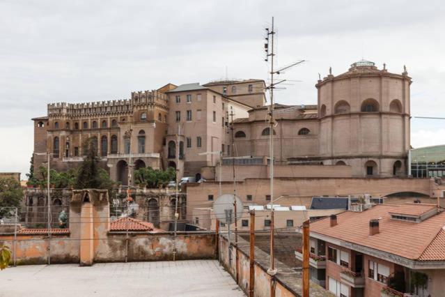 Vatican Apartment en Rome