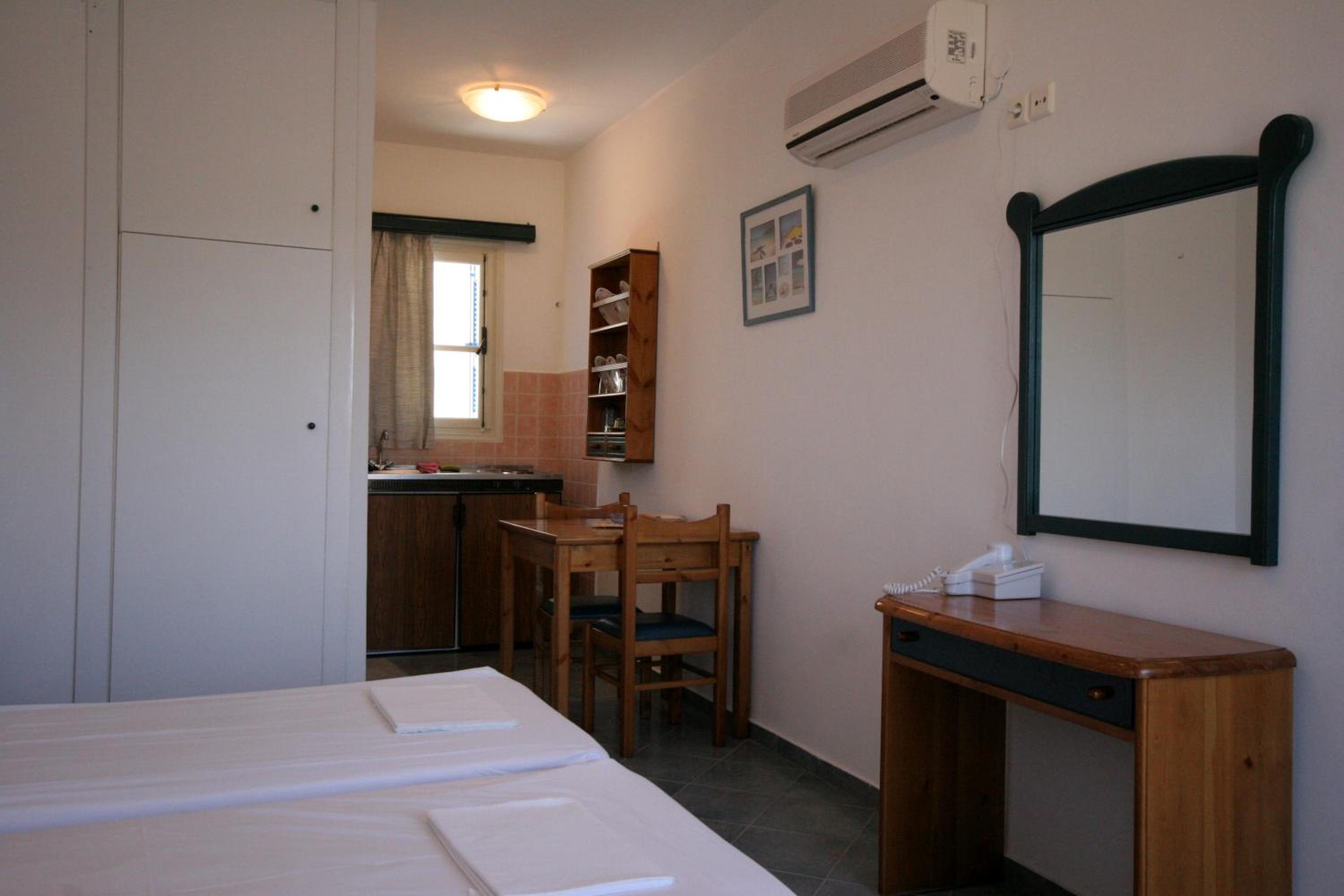 Photo 28
