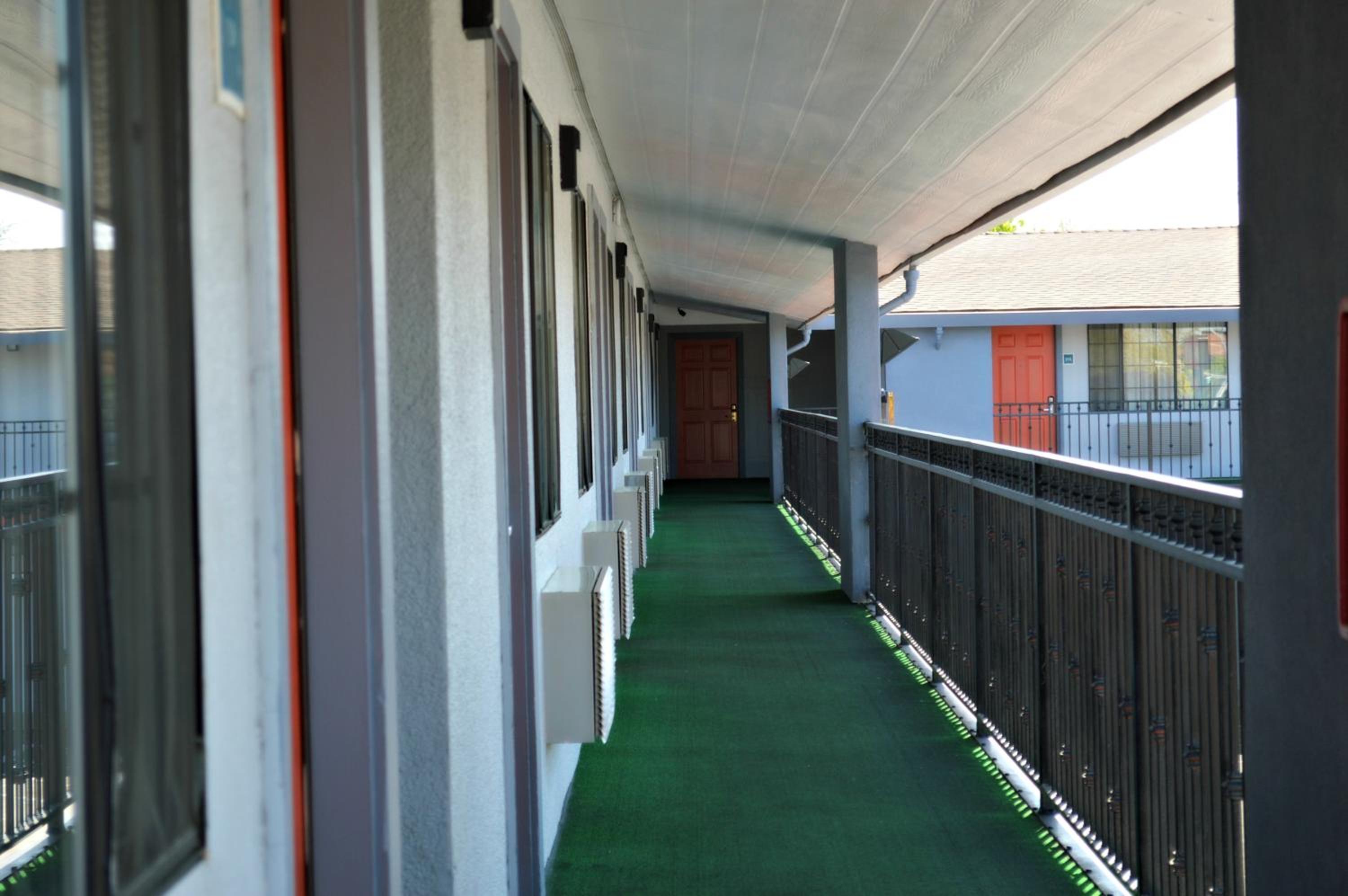 Journey Inn - Property Image 10