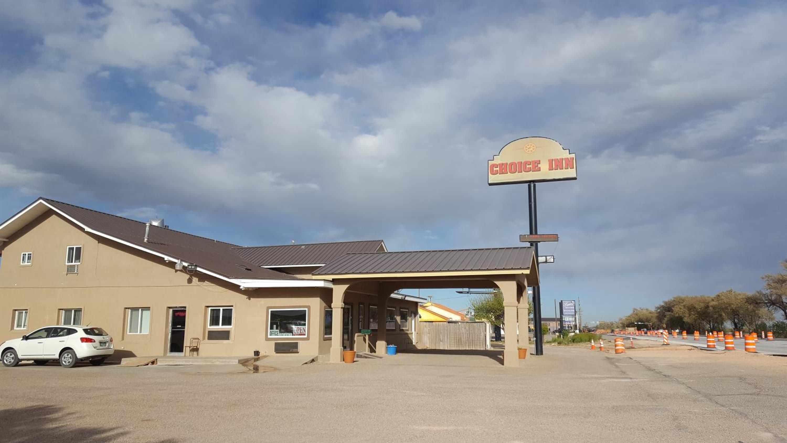 Clovis Vacations - Choice Inn - Property Image 1