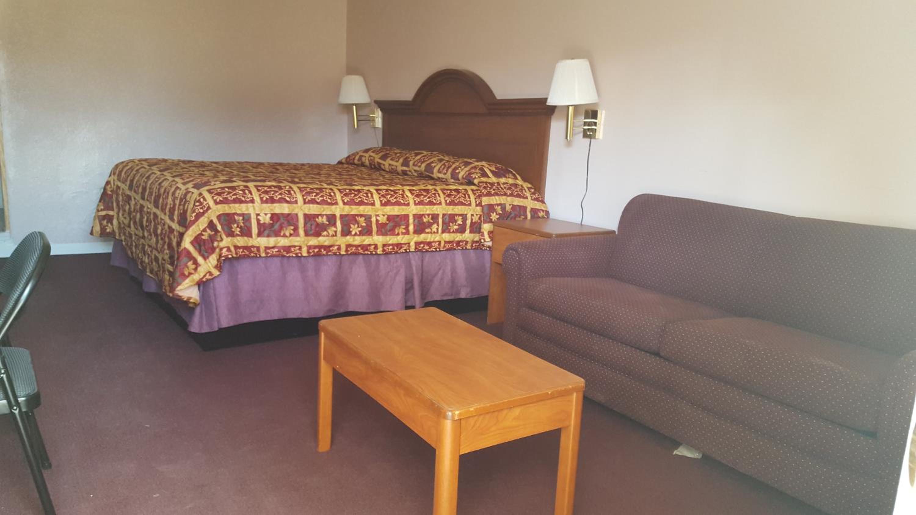 Clovis Vacations - Choice Inn - Property Image 11
