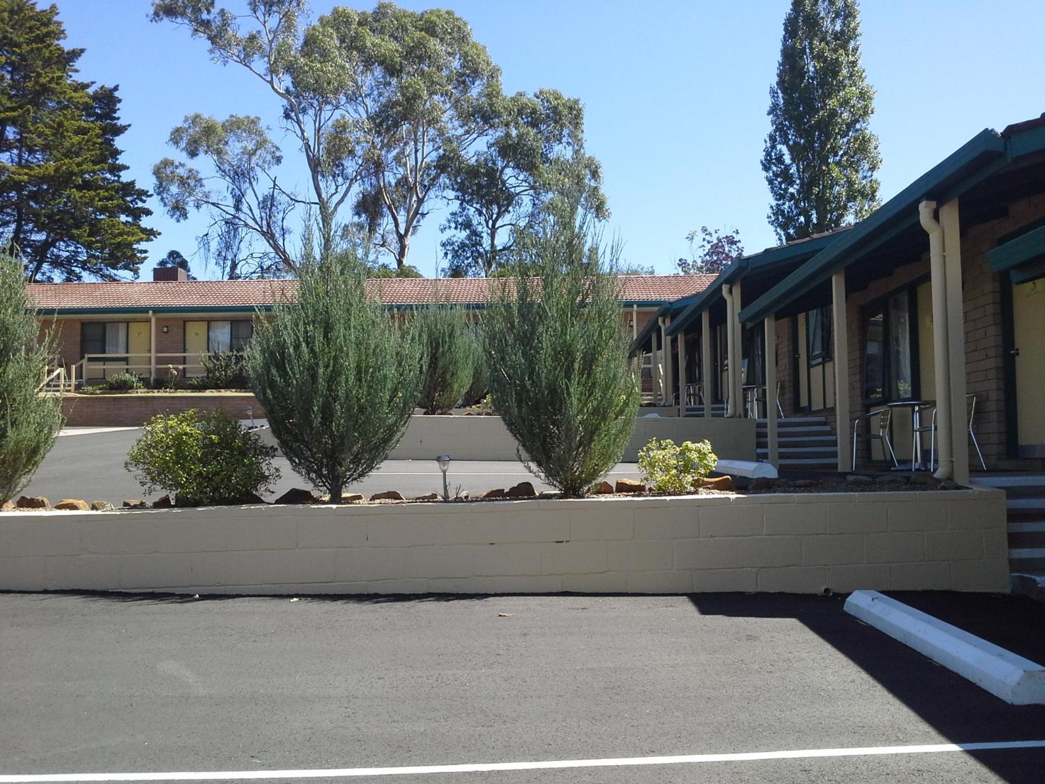 Hideaway Motor Inn