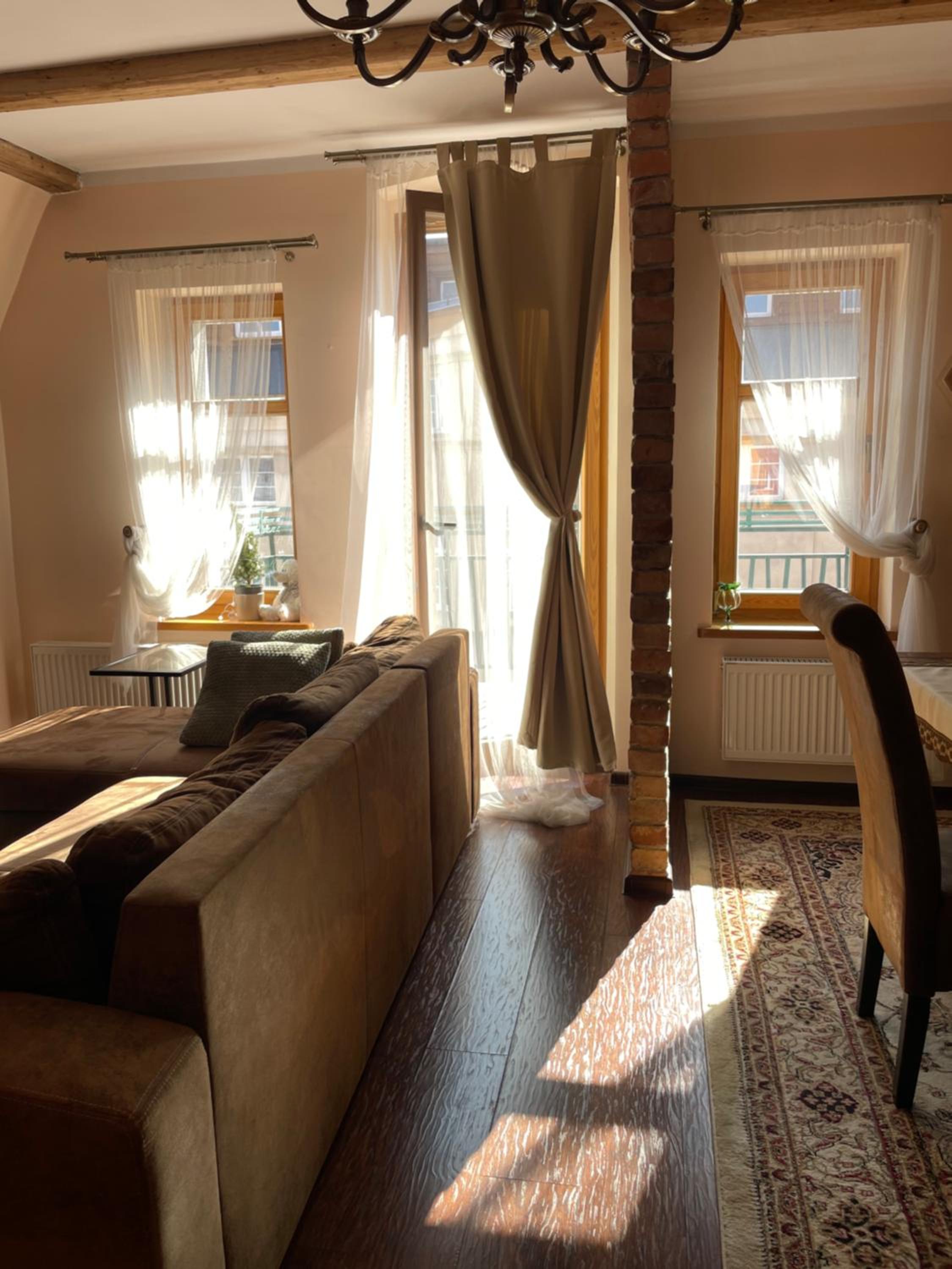 Wyjątkowy Apartament w Sercu Jeleniej Góry