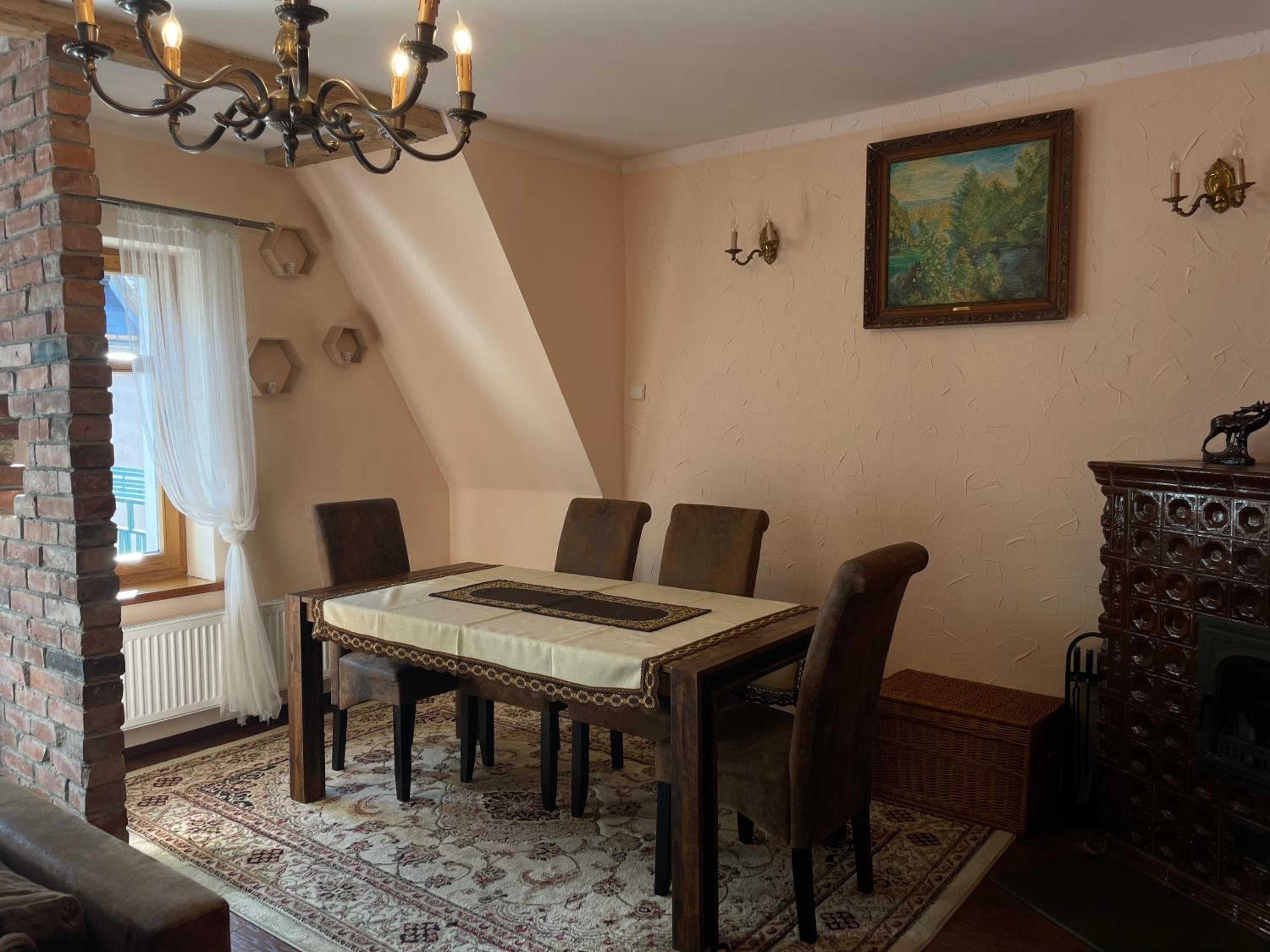 Wyjątkowy Apartament w Sercu Jeleniej Góry