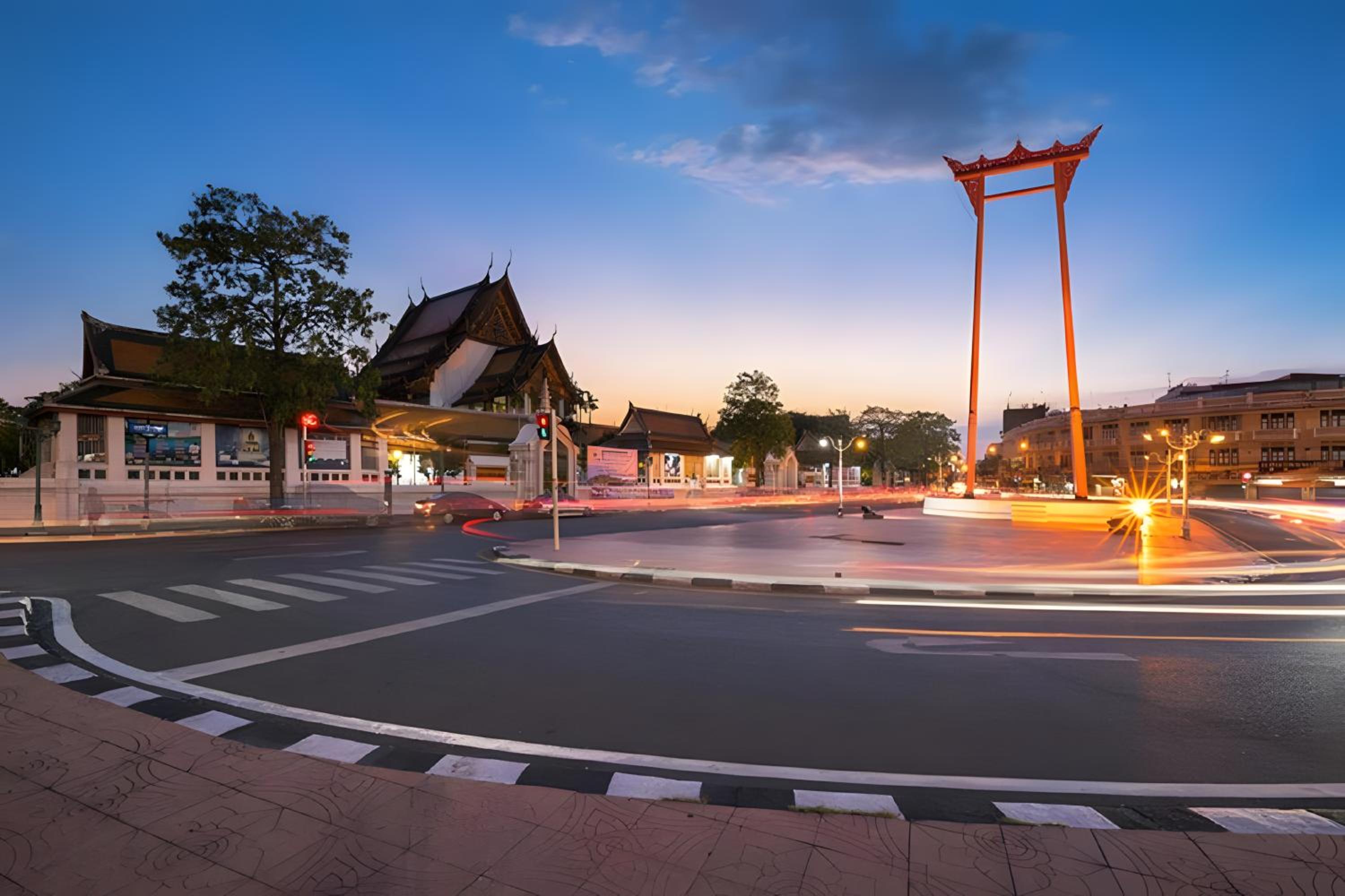 GO INN The Giant Swing เสาชิงช้า กรุงเทพ