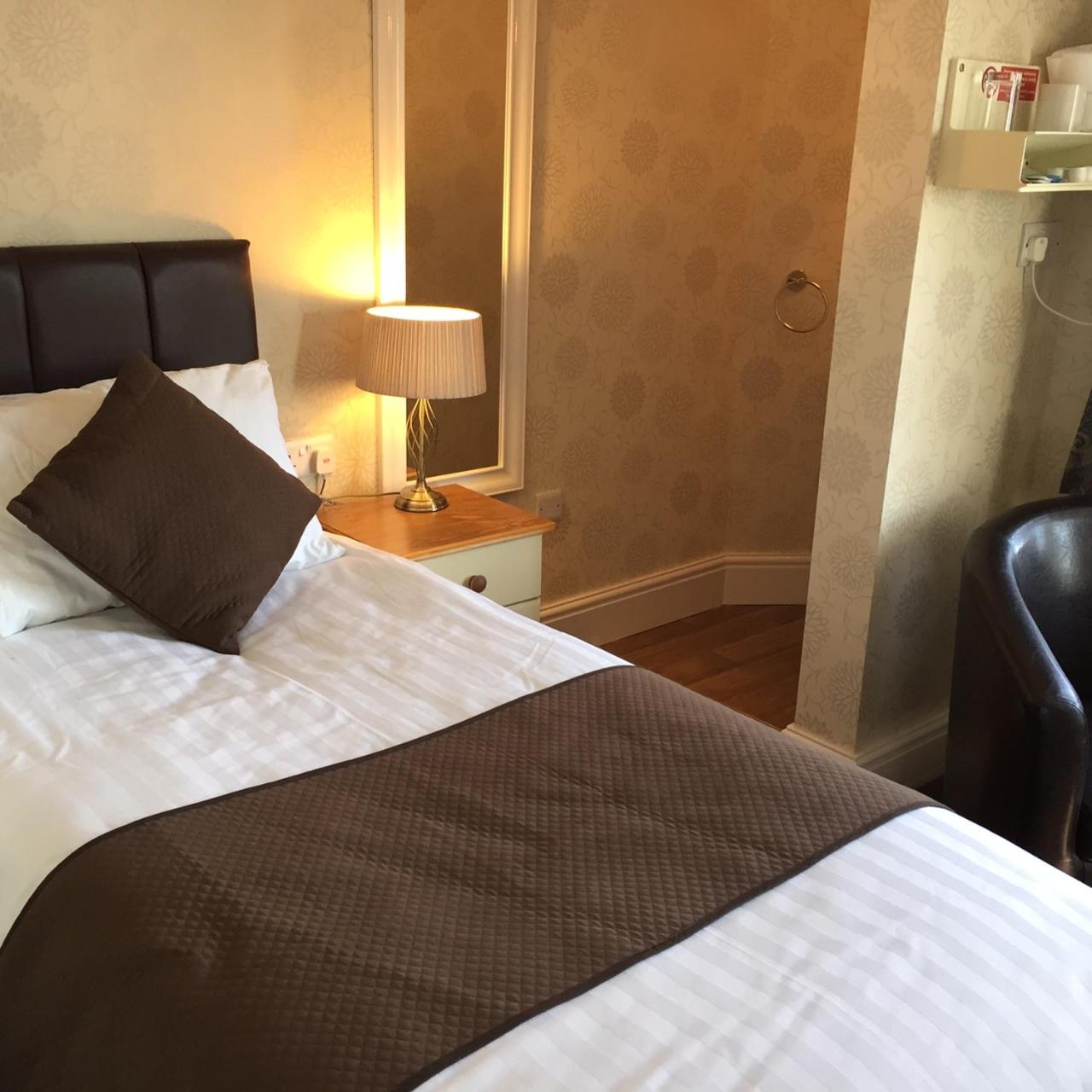Woodthorpe Hotel