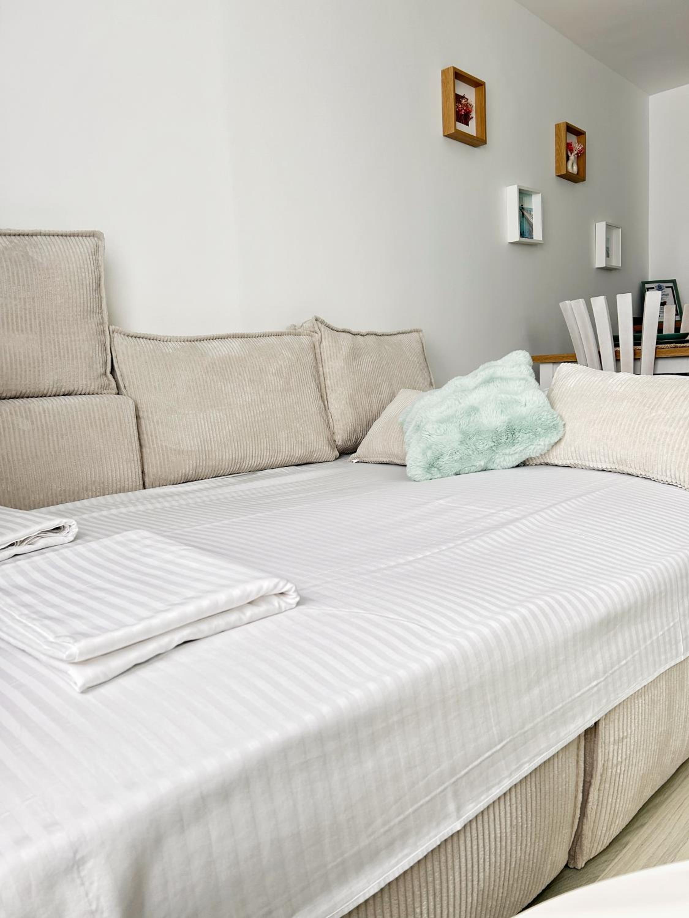 Infinity Blue Apartment-Complex Carpe Diem - FREE PARKING