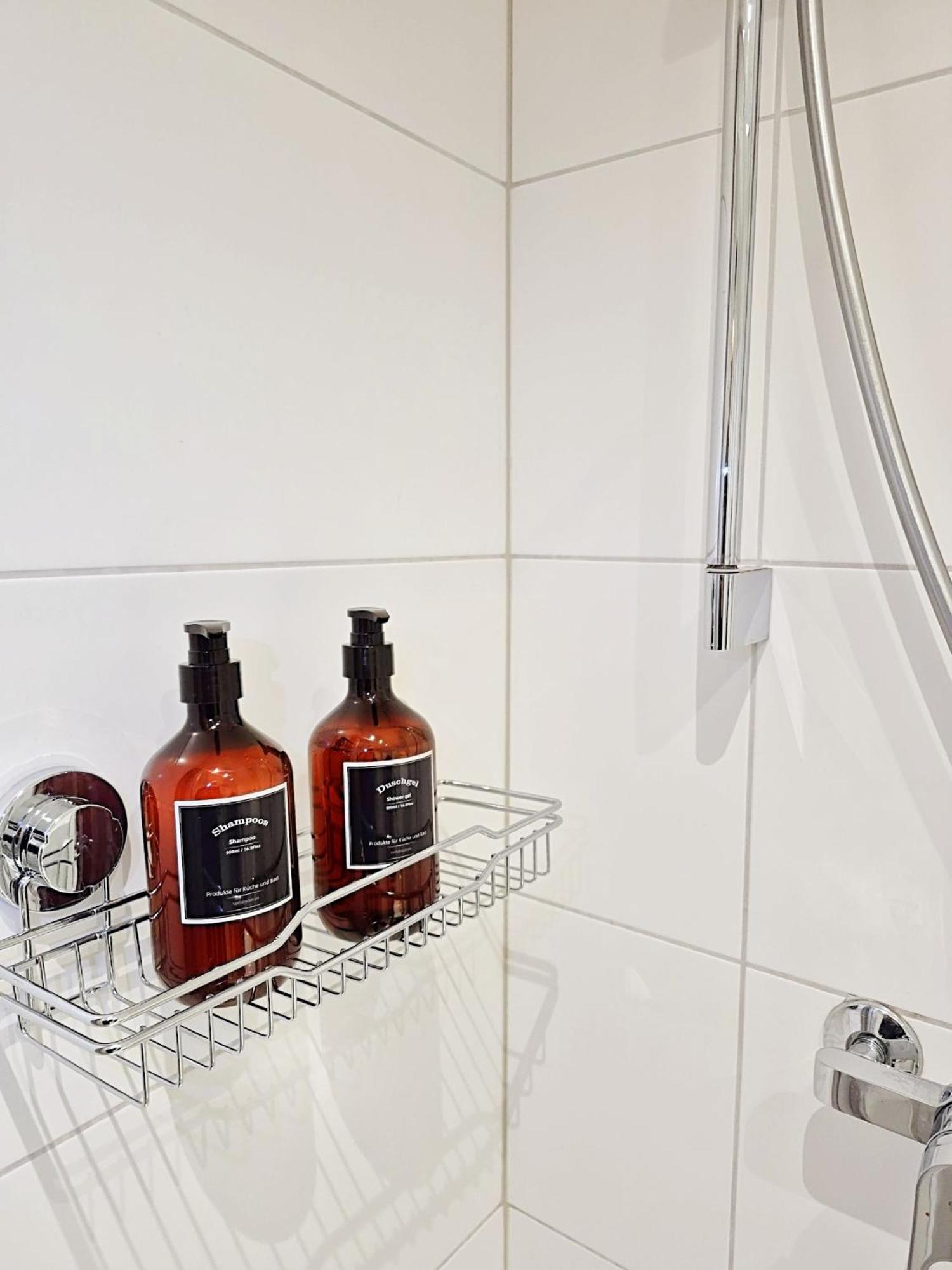 BASELiving Studio - Near ESC - Bahnhof SBB - St Jakob