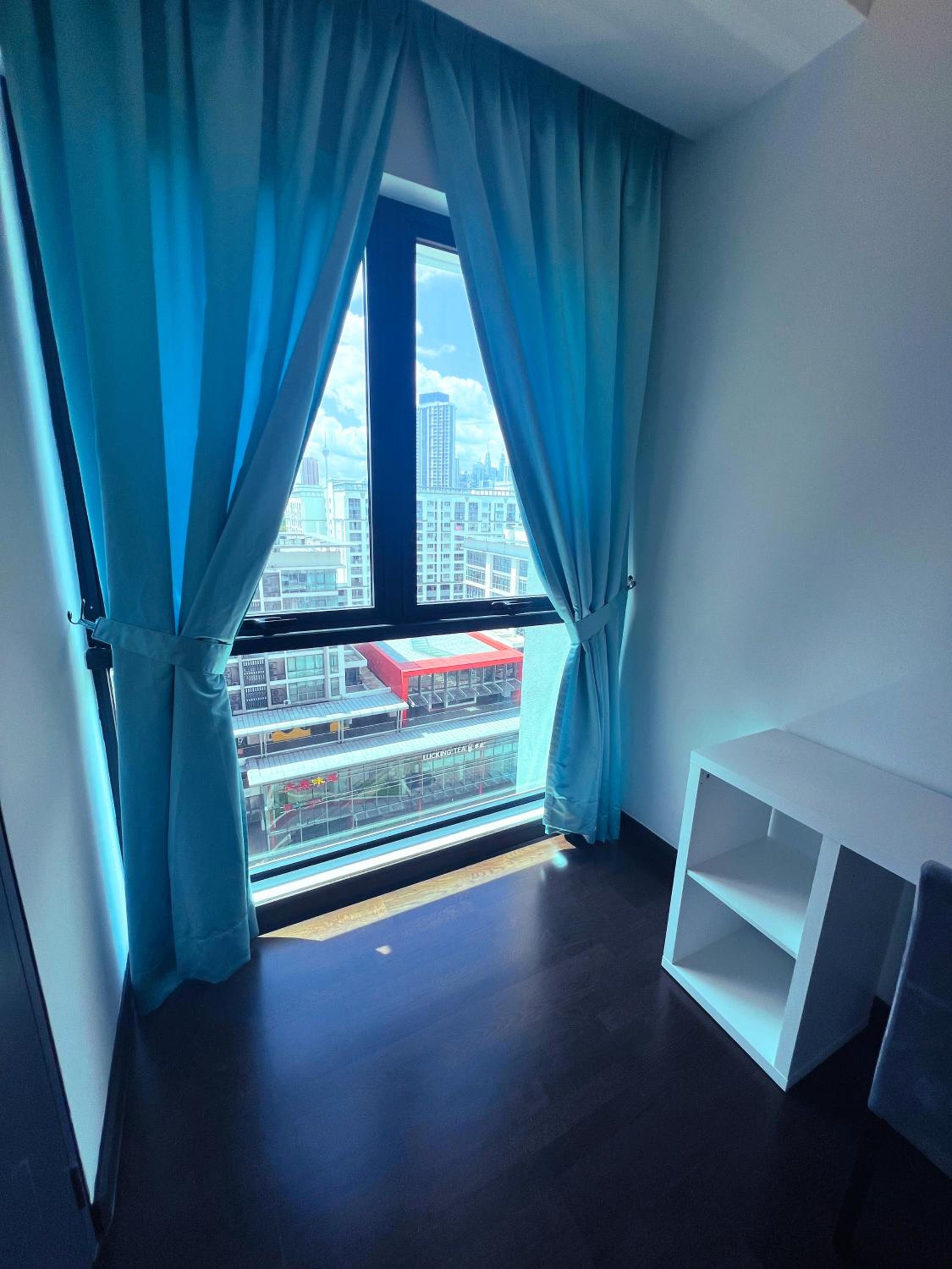 V Residence Sunway Velocity Kuala Lumpur by Vivid Stay