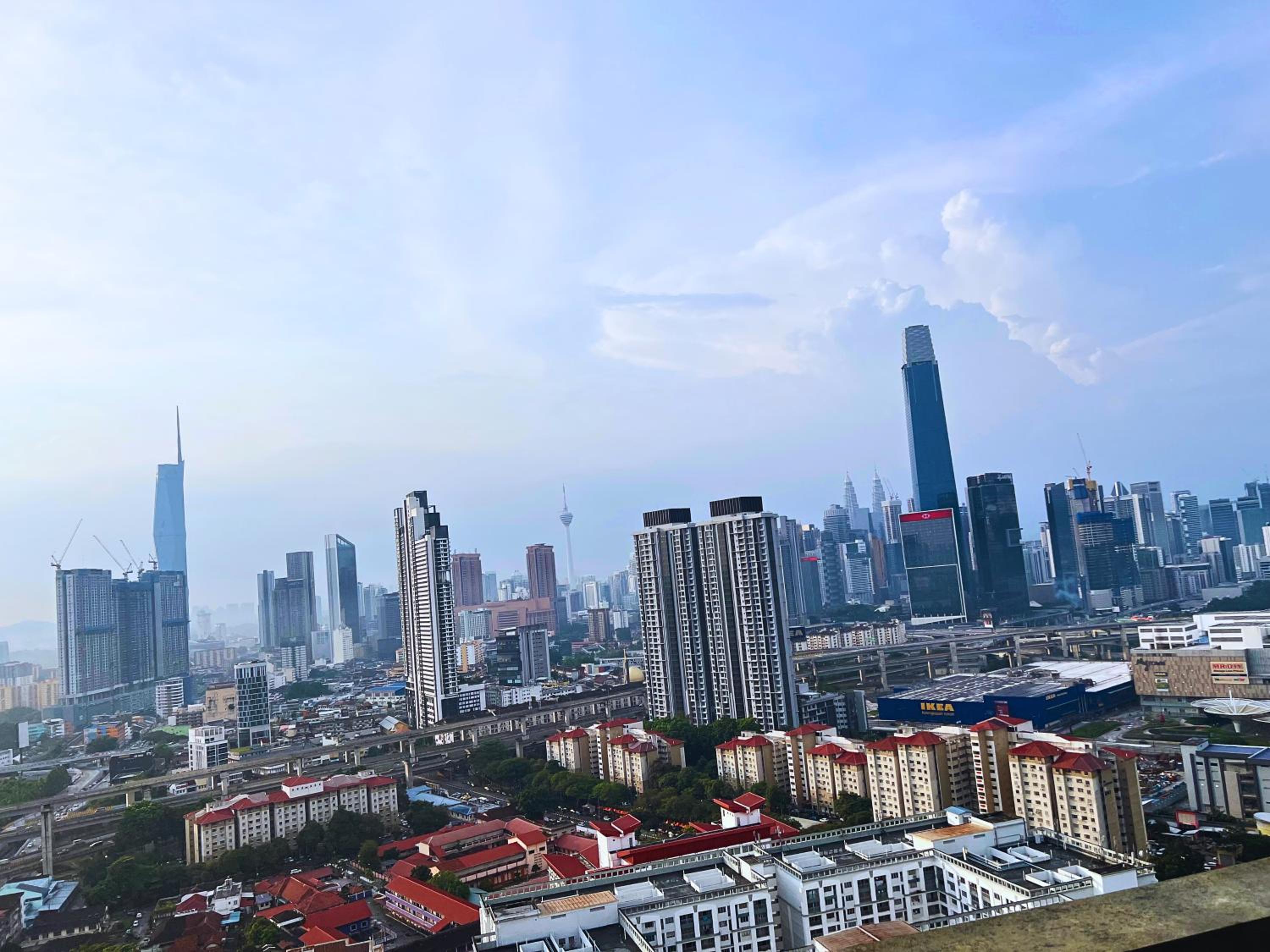 V Residence Sunway Velocity Kuala Lumpur by Vivid Stay