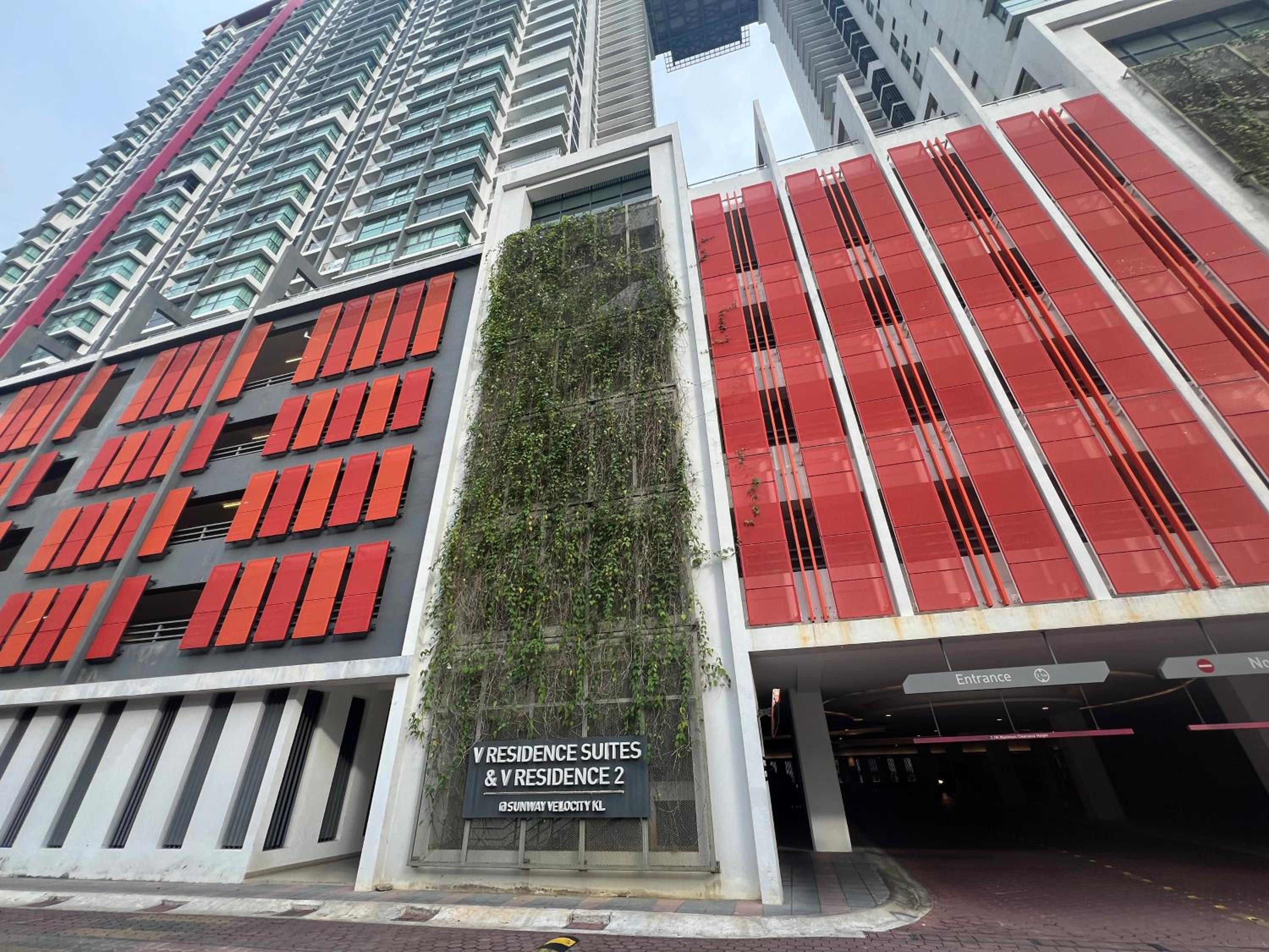 V Residence Sunway Velocity Kuala Lumpur by Vivid Stay