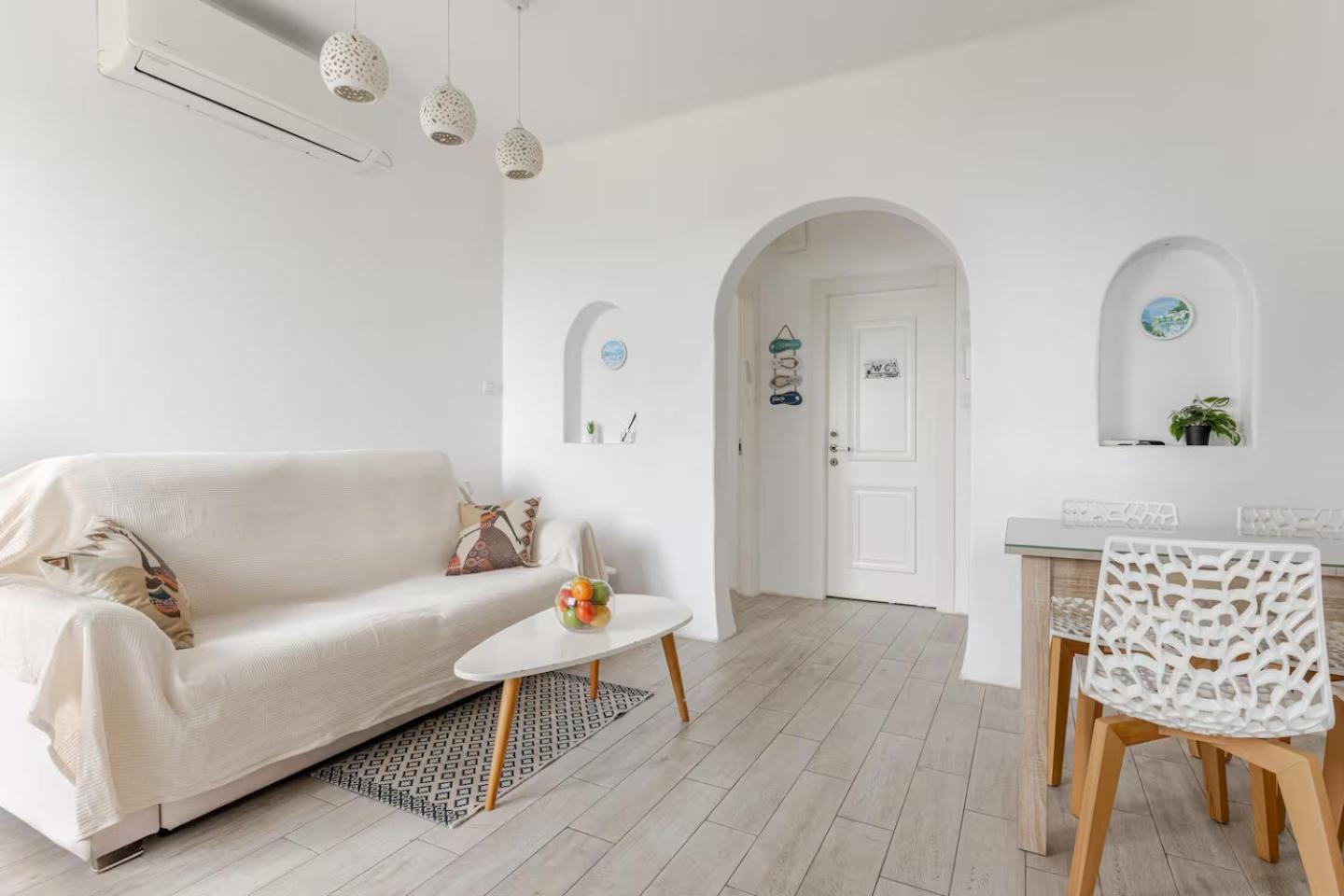 GW932 Gugel Waves Amazing Seaview Apartments