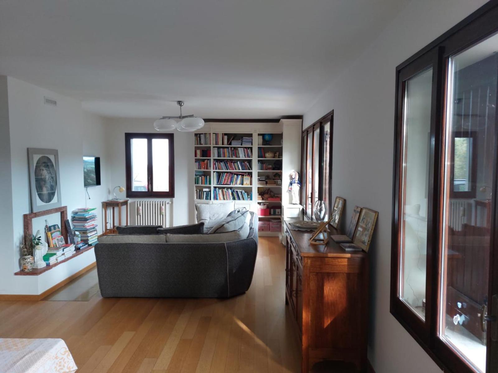 B&B Poggio di Vento sulla via degli Dei