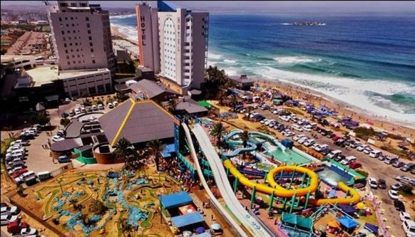 8 De Valle Diaz Beach