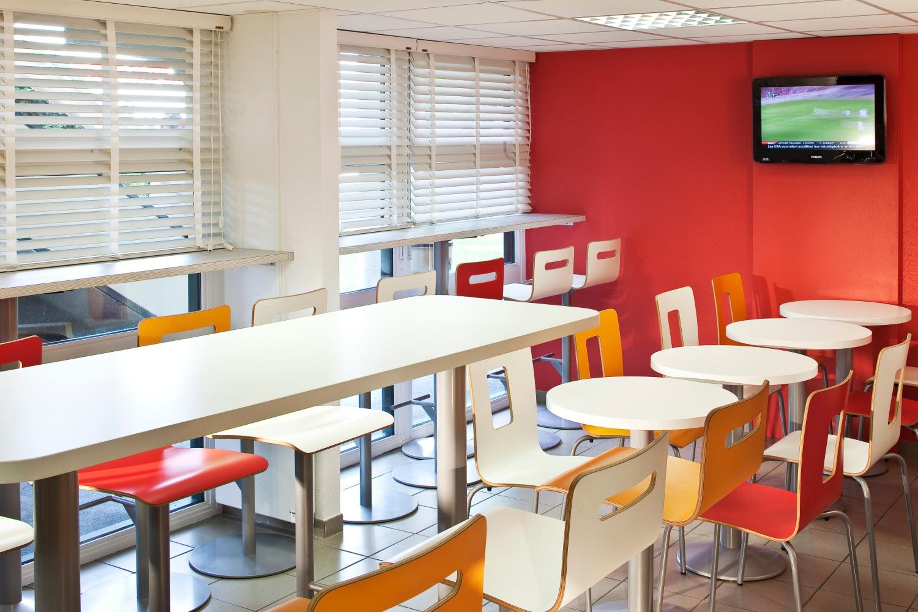 Blagnac Vacations - Premiere Classe Toulouse Ouest -Blagnac Aeroport - Property Image 4