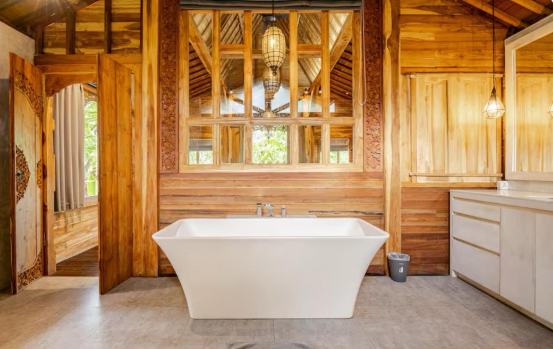 Tresna Bali Luxury Cabins Ubud